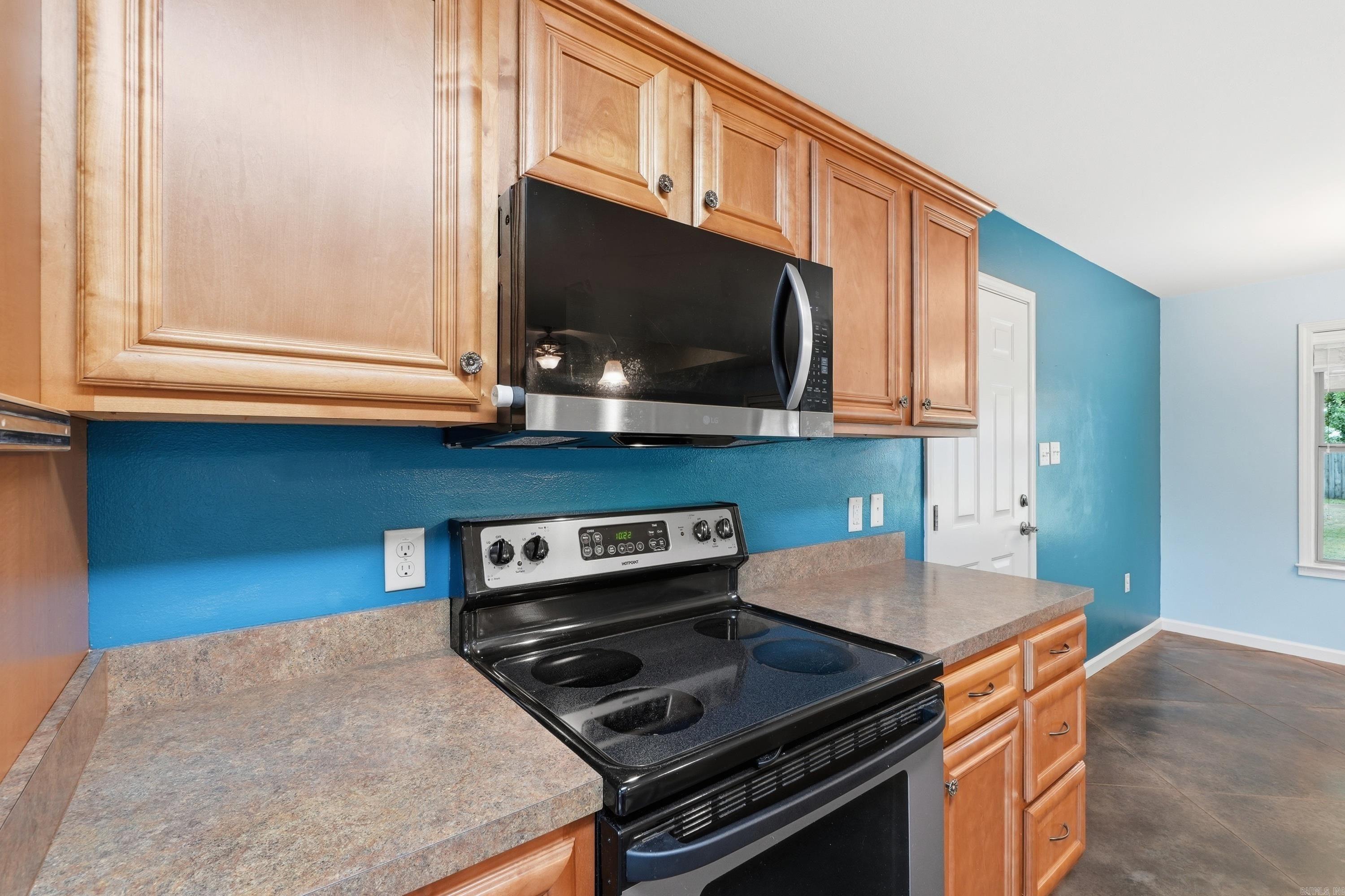 BROOKFIELD WEST - Residential