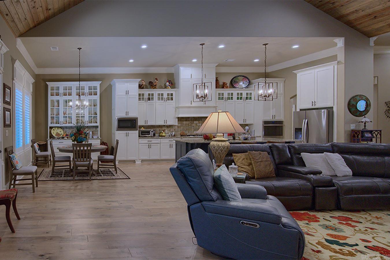 ISABELLA GOLF COURSE - Residential
