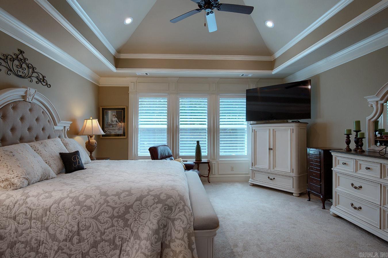 ISABELLA GOLF COURSE - Residential