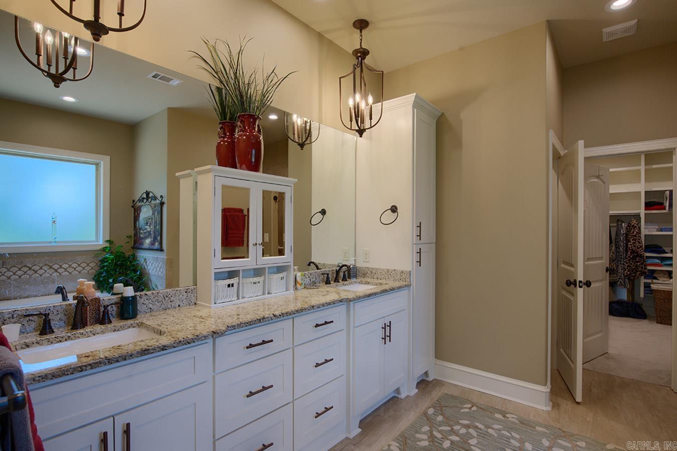 ISABELLA GOLF COURSE - Residential
