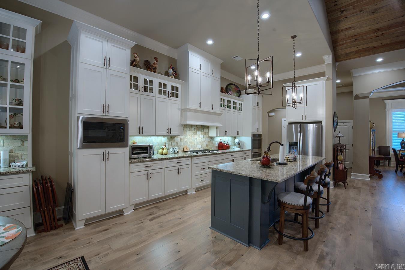 ISABELLA GOLF COURSE - Residential