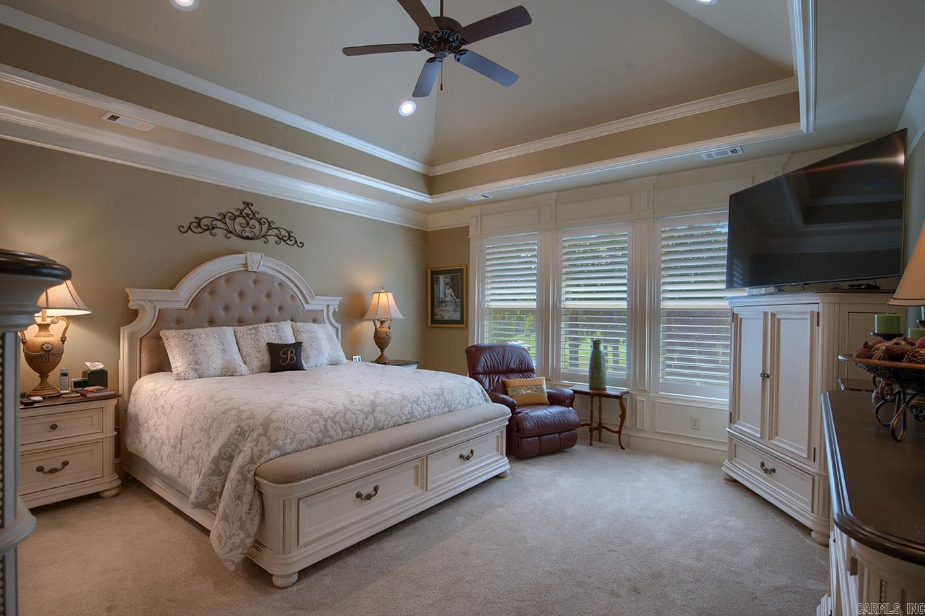 ISABELLA GOLF COURSE - Residential