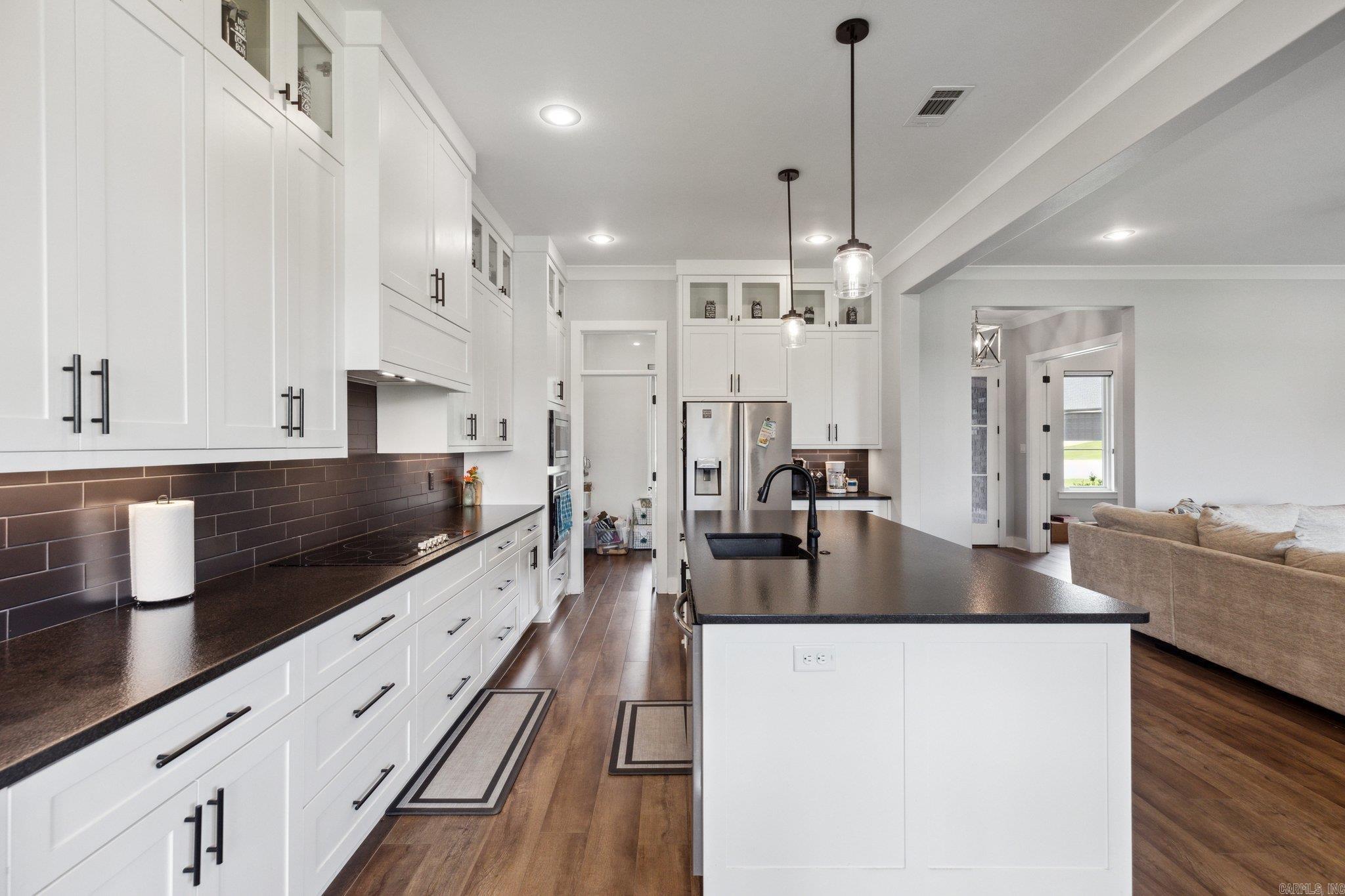 FIELDS OF HURRICANE LAKE ESTATES - Residential