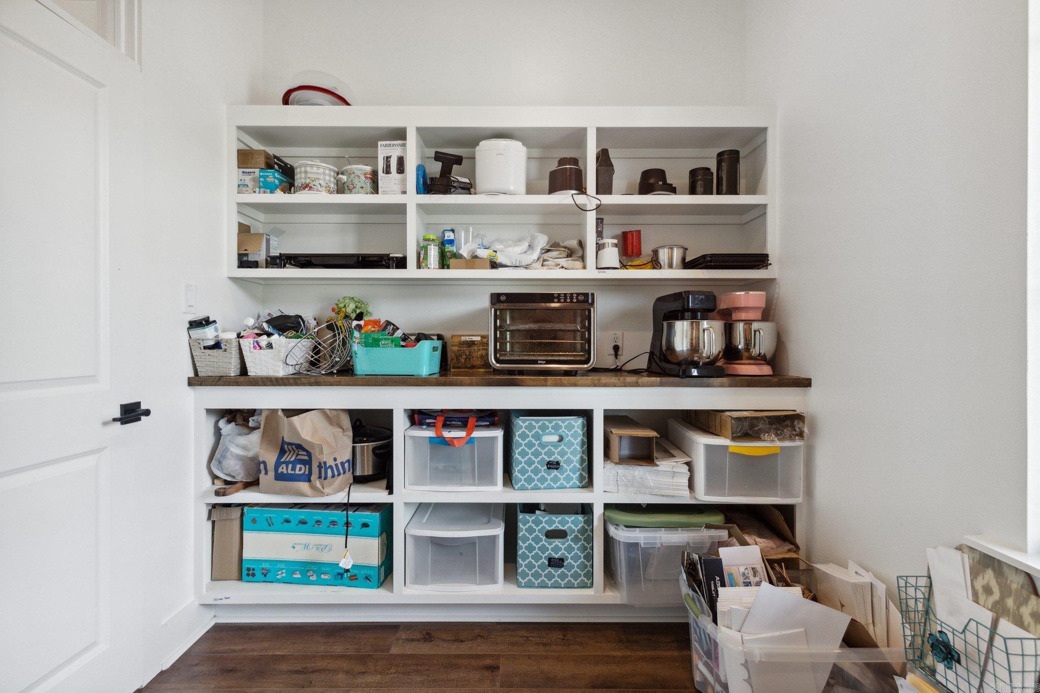 FIELDS OF HURRICANE LAKE ESTATES - Residential