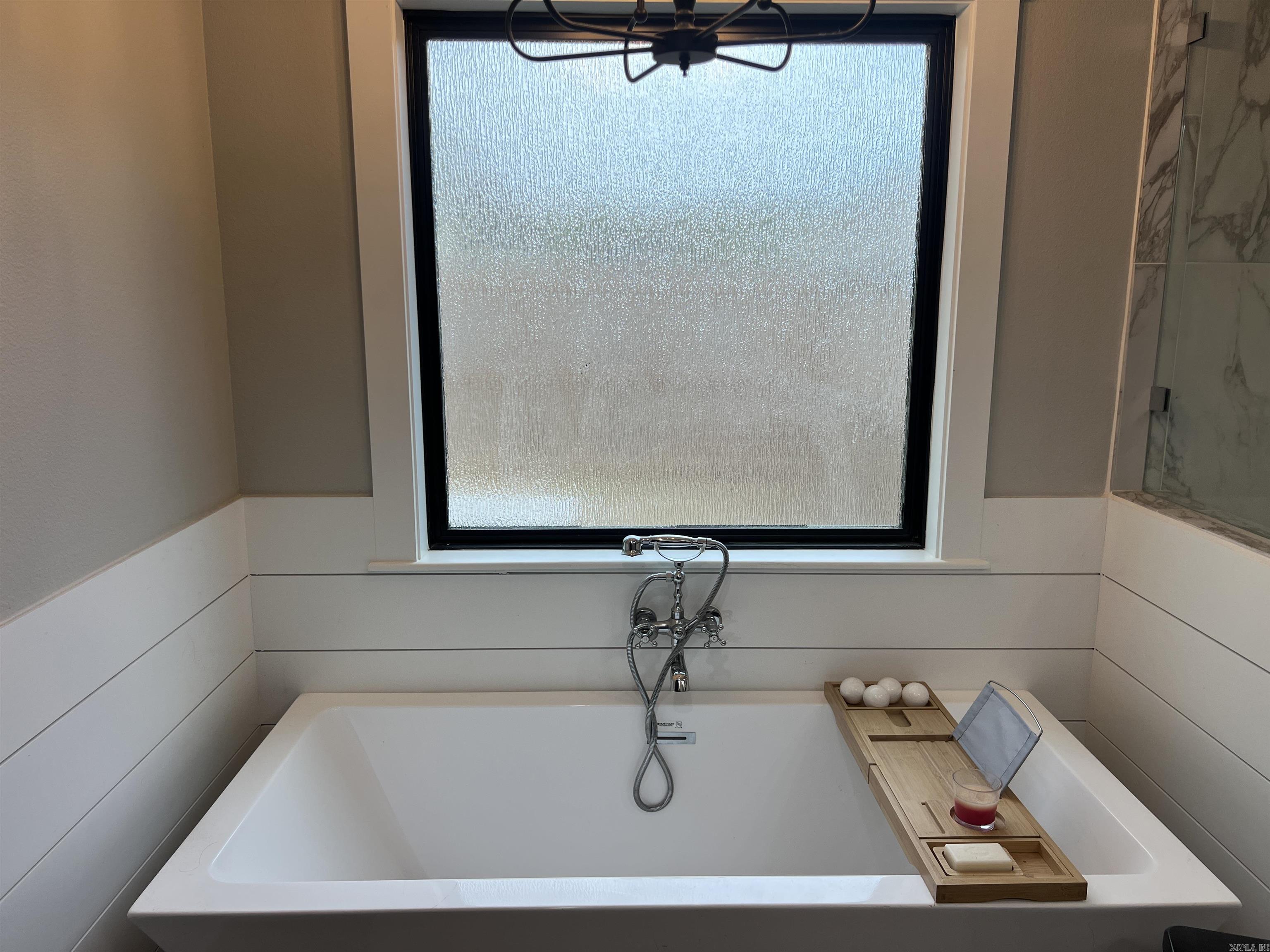 CARRIAGE COURT - Residential