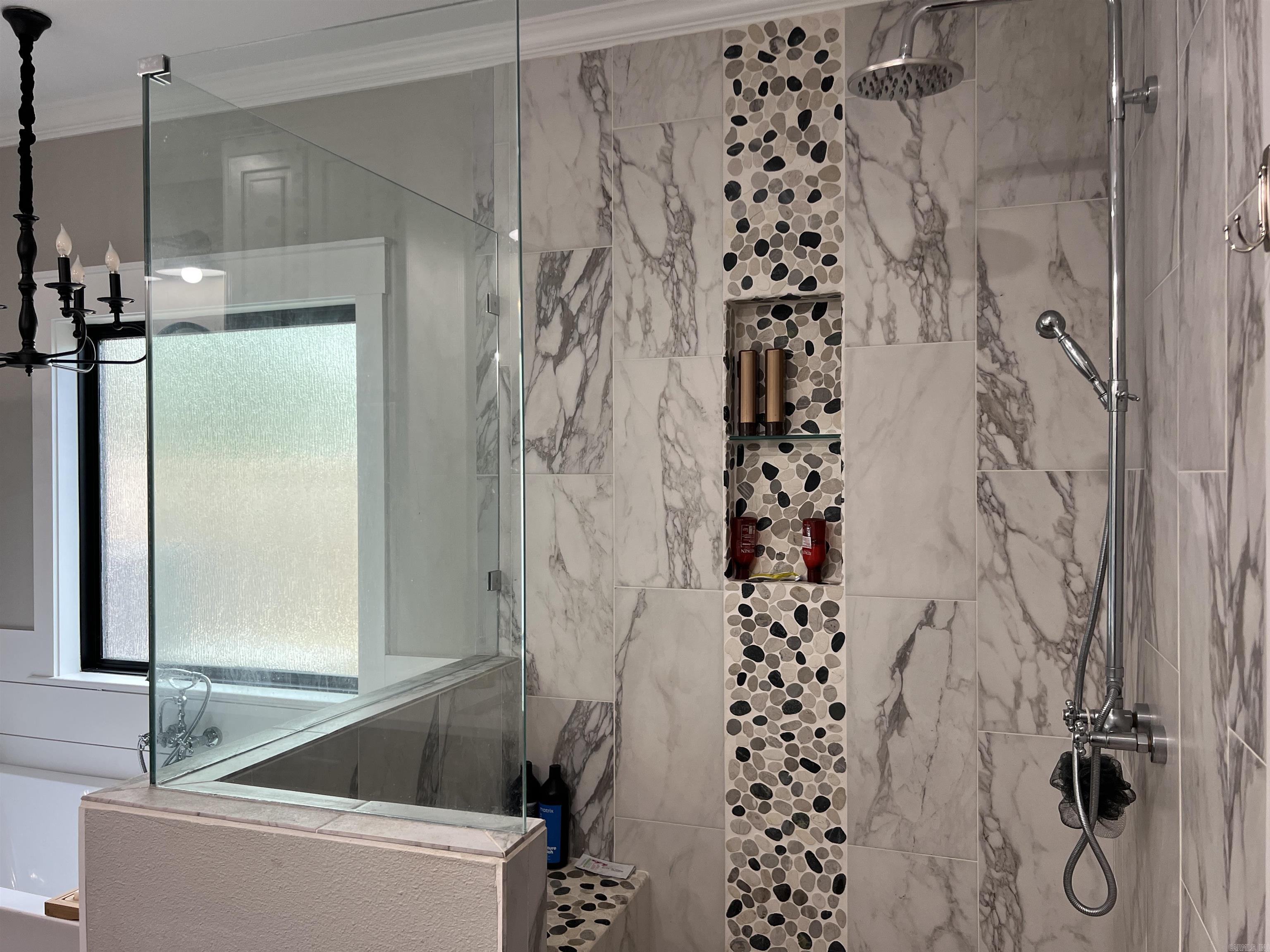 CARRIAGE COURT - Residential