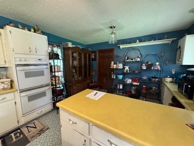 WHITE OAK - Residential