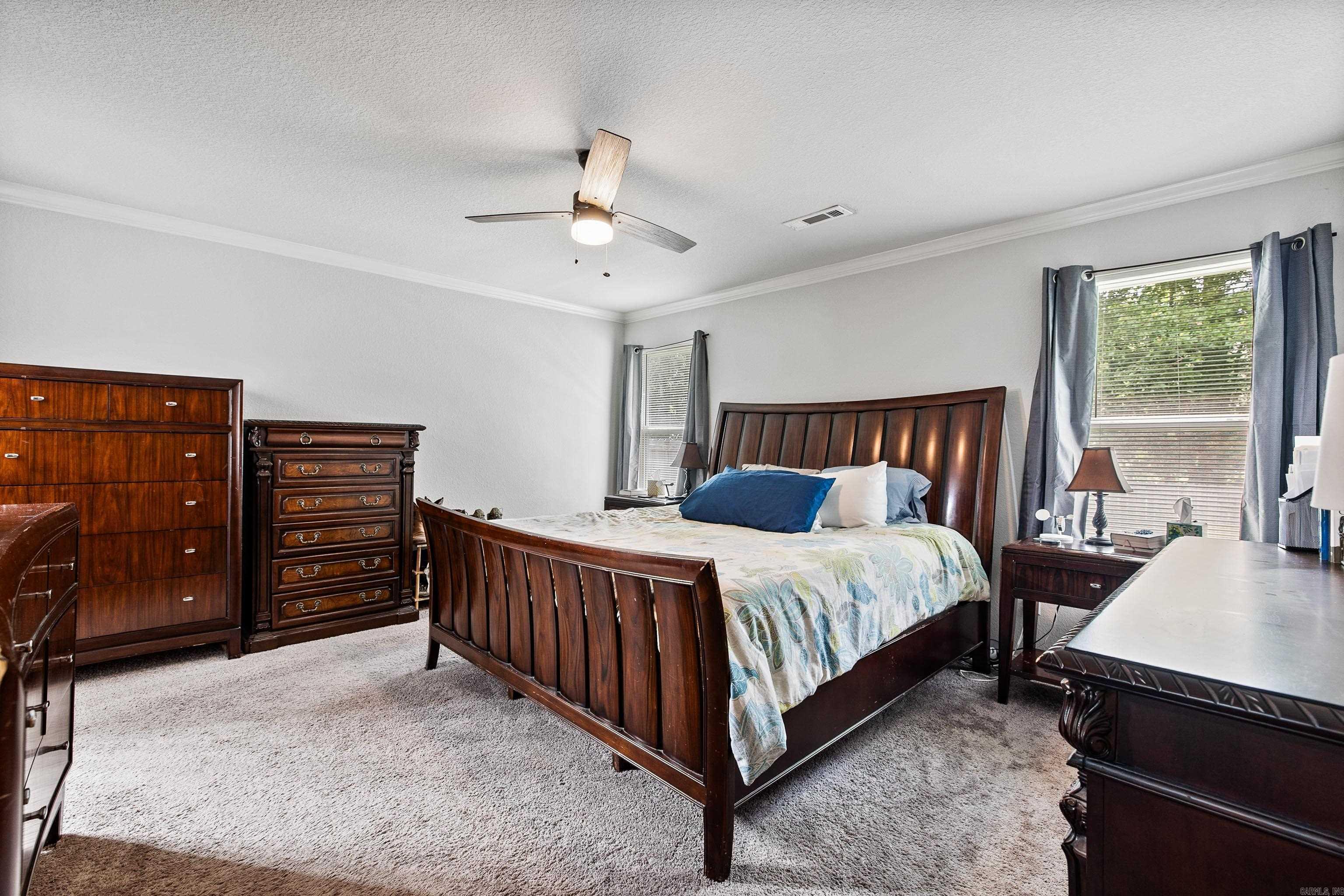 BENJAMIN GROVE - Residential