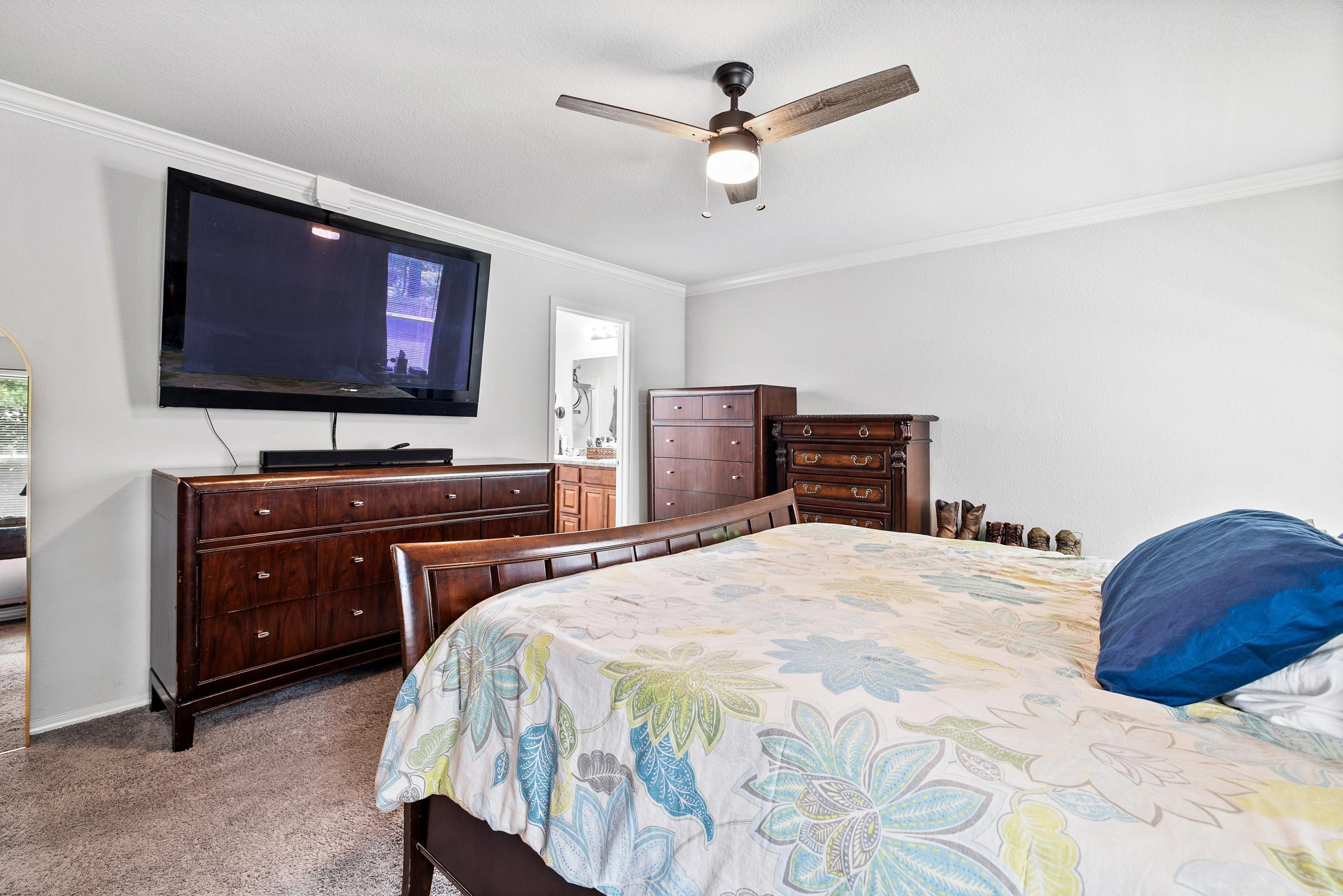 BENJAMIN GROVE - Residential