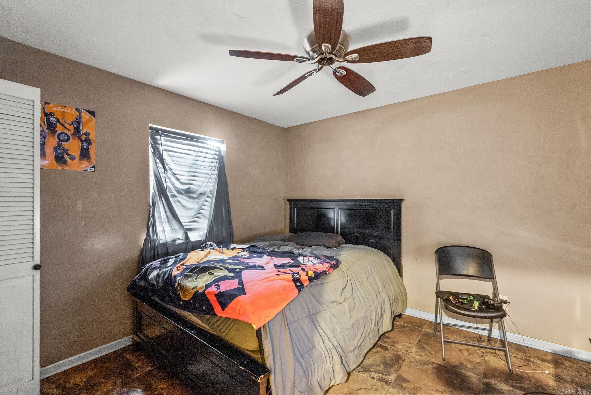 SADDLETOP - Residential