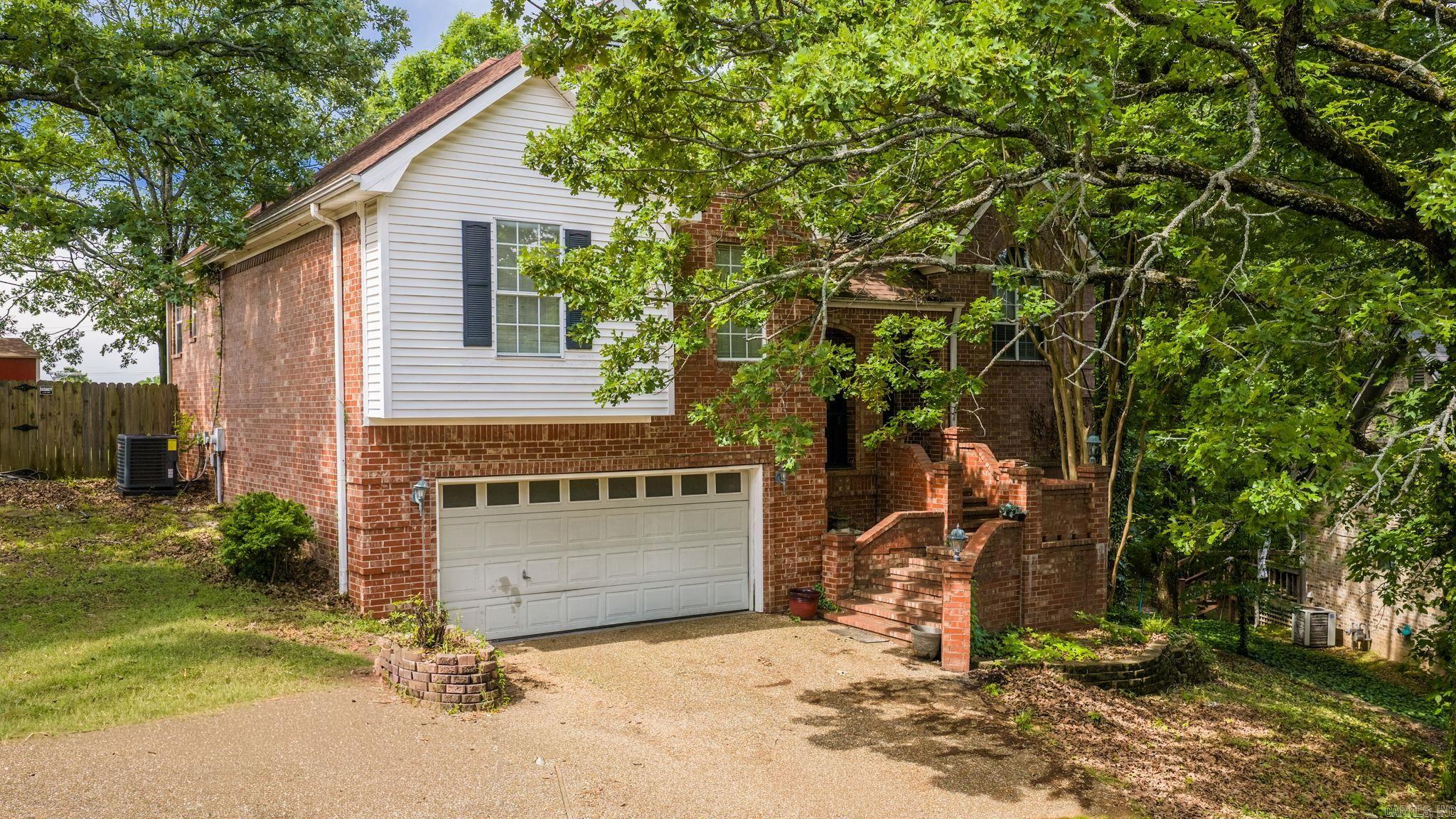 SADDLETOP - Residential
