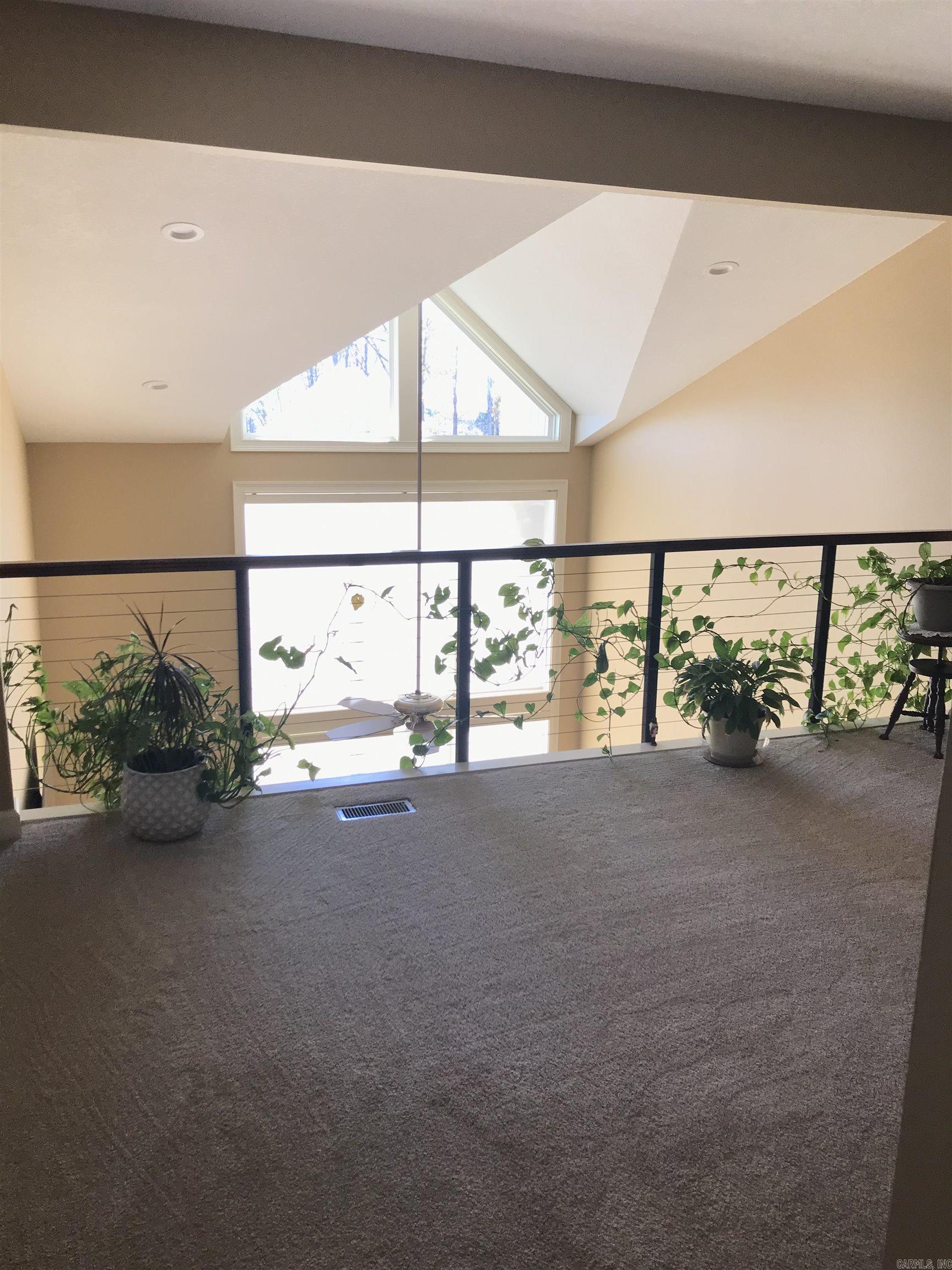 OSAGE POINT - Residential