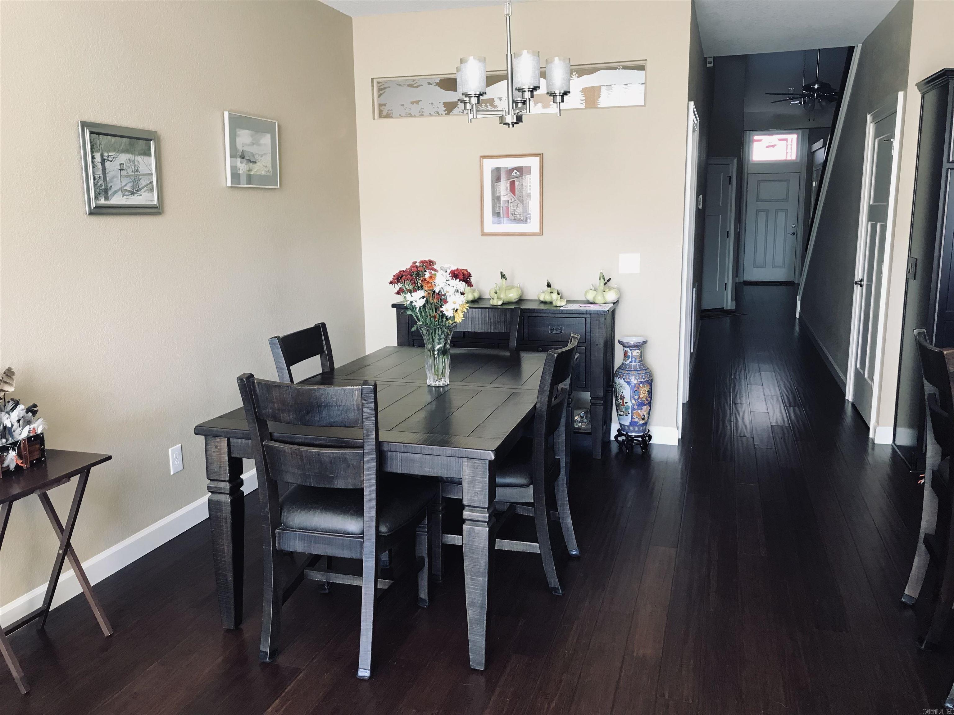 OSAGE POINT - Residential