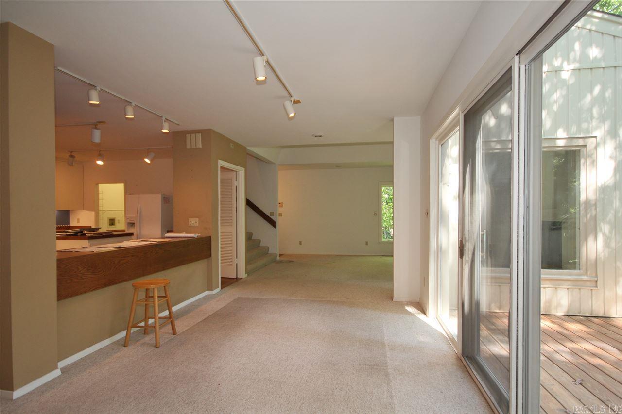 KINGWOOD PLACE - Residential