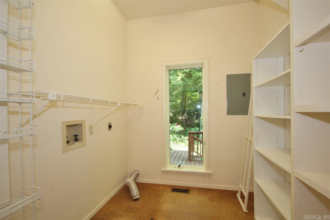 KINGWOOD PLACE - Residential