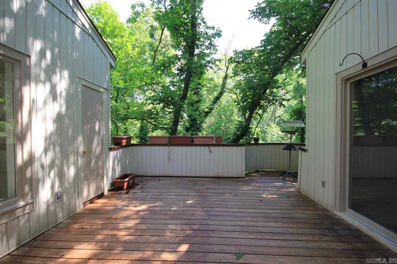 KINGWOOD PLACE - Residential