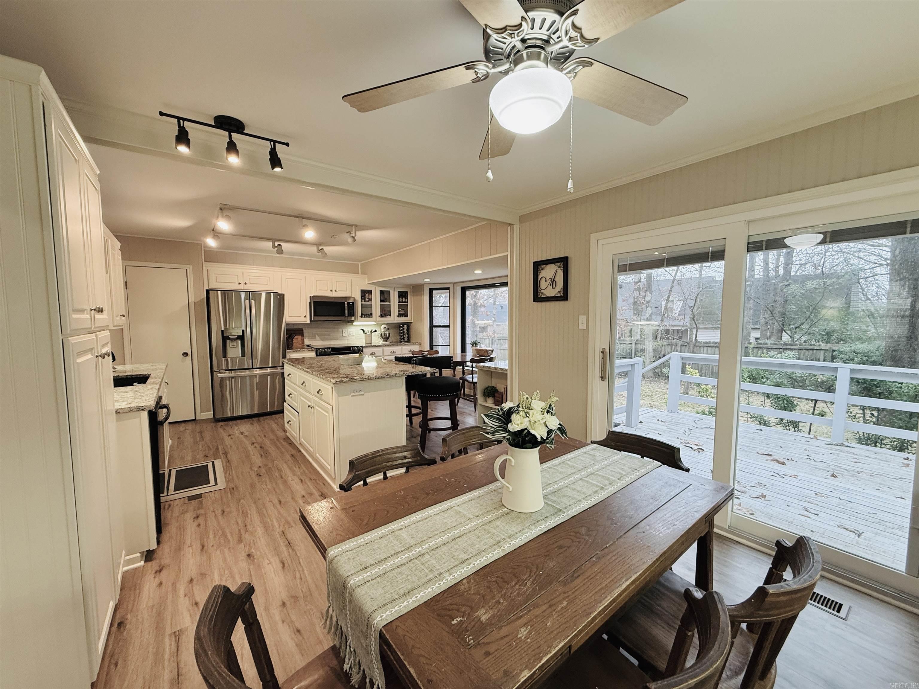 PLEASANT VALLEY - Residential