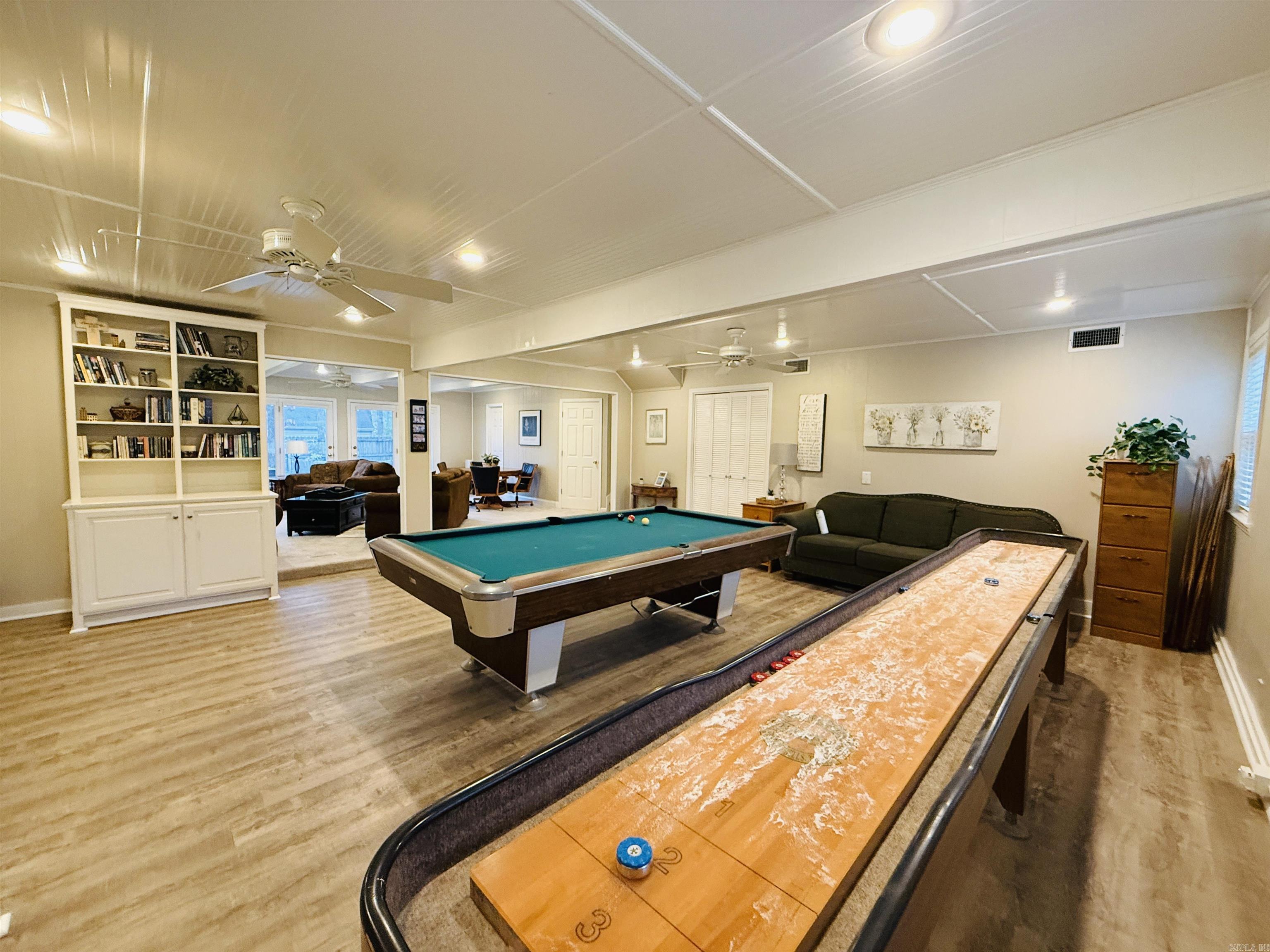 PLEASANT VALLEY - Residential