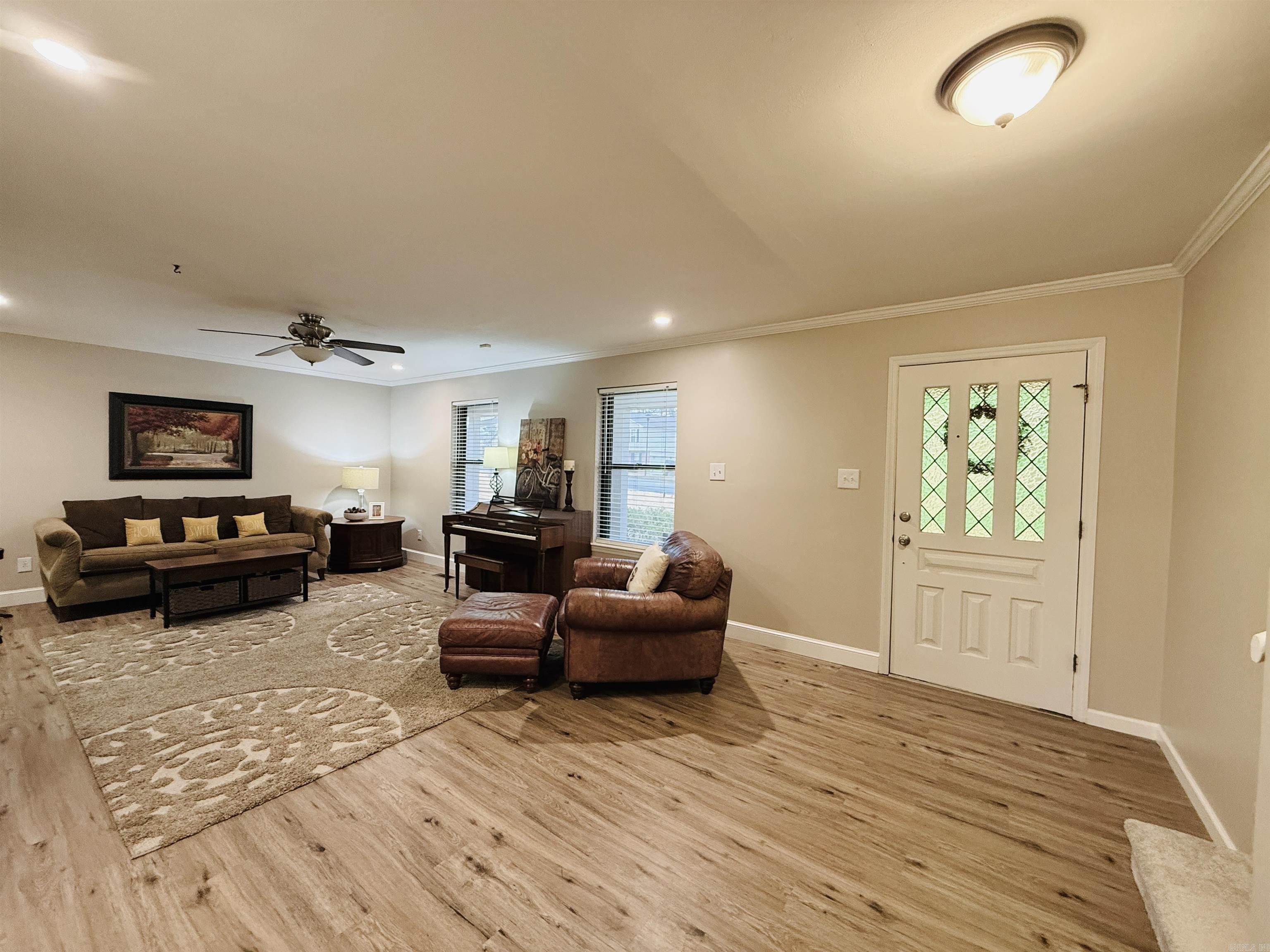 PLEASANT VALLEY - Residential