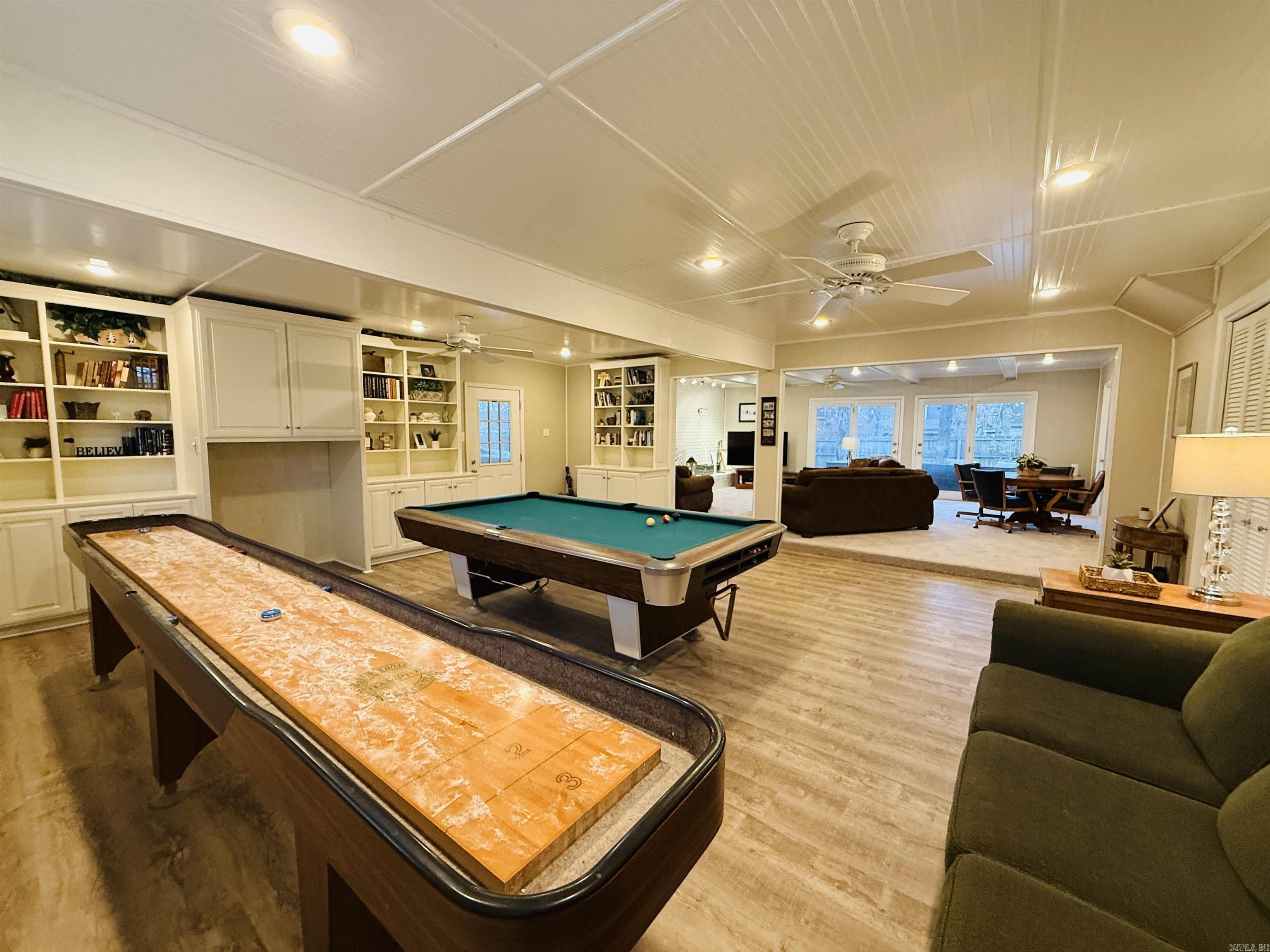 PLEASANT VALLEY - Residential