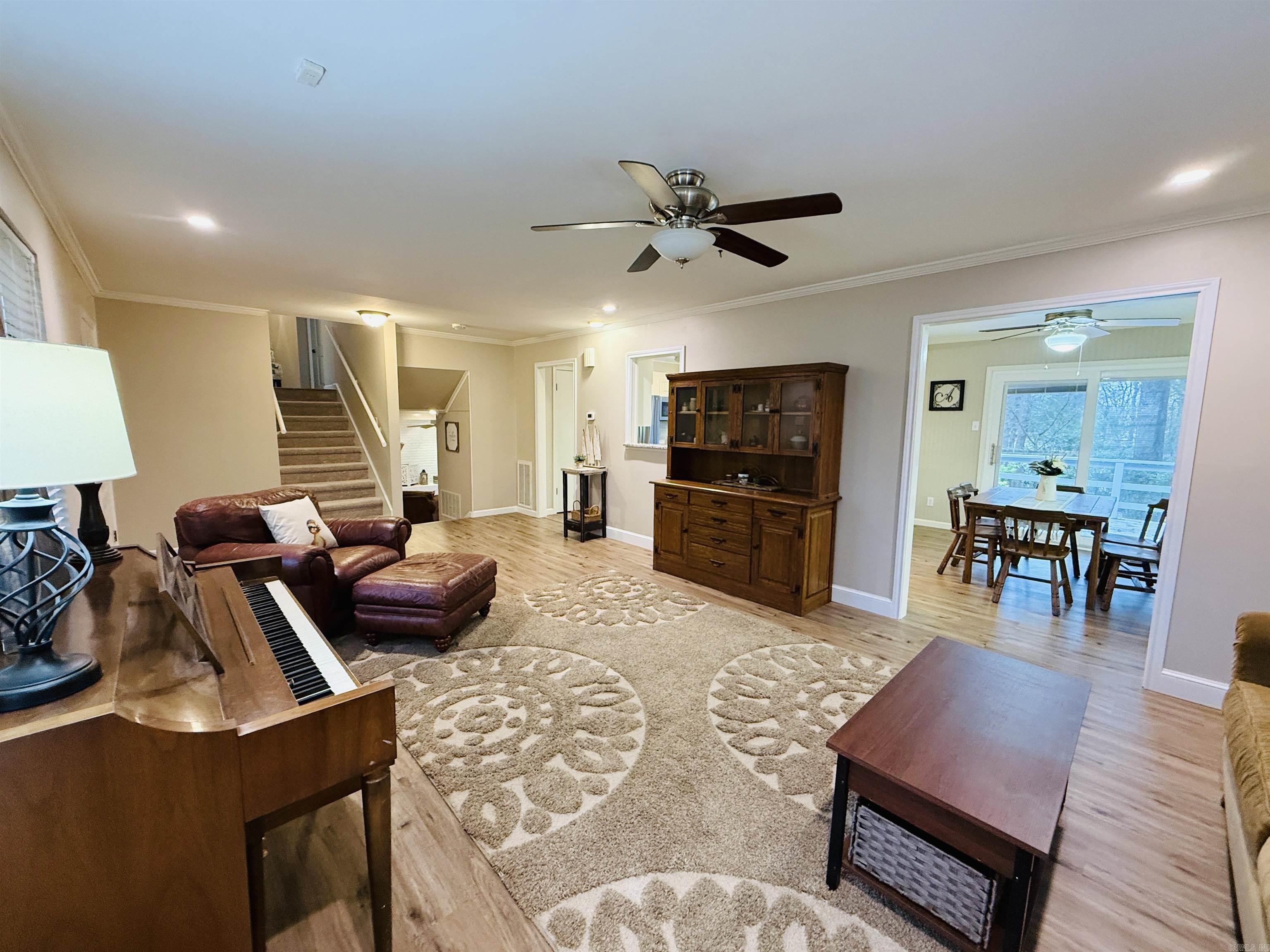 PLEASANT VALLEY - Residential