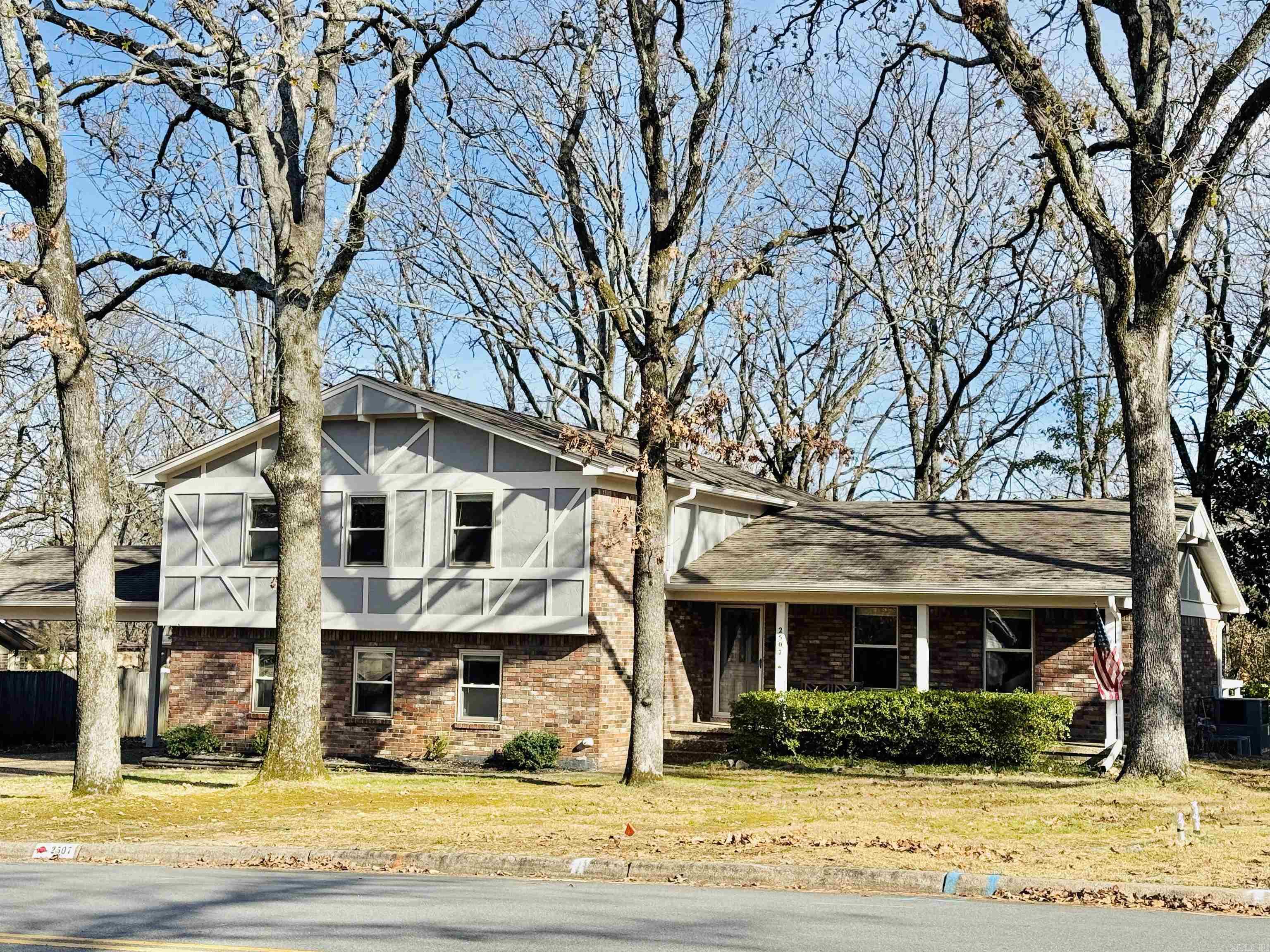 PLEASANT VALLEY - Residential