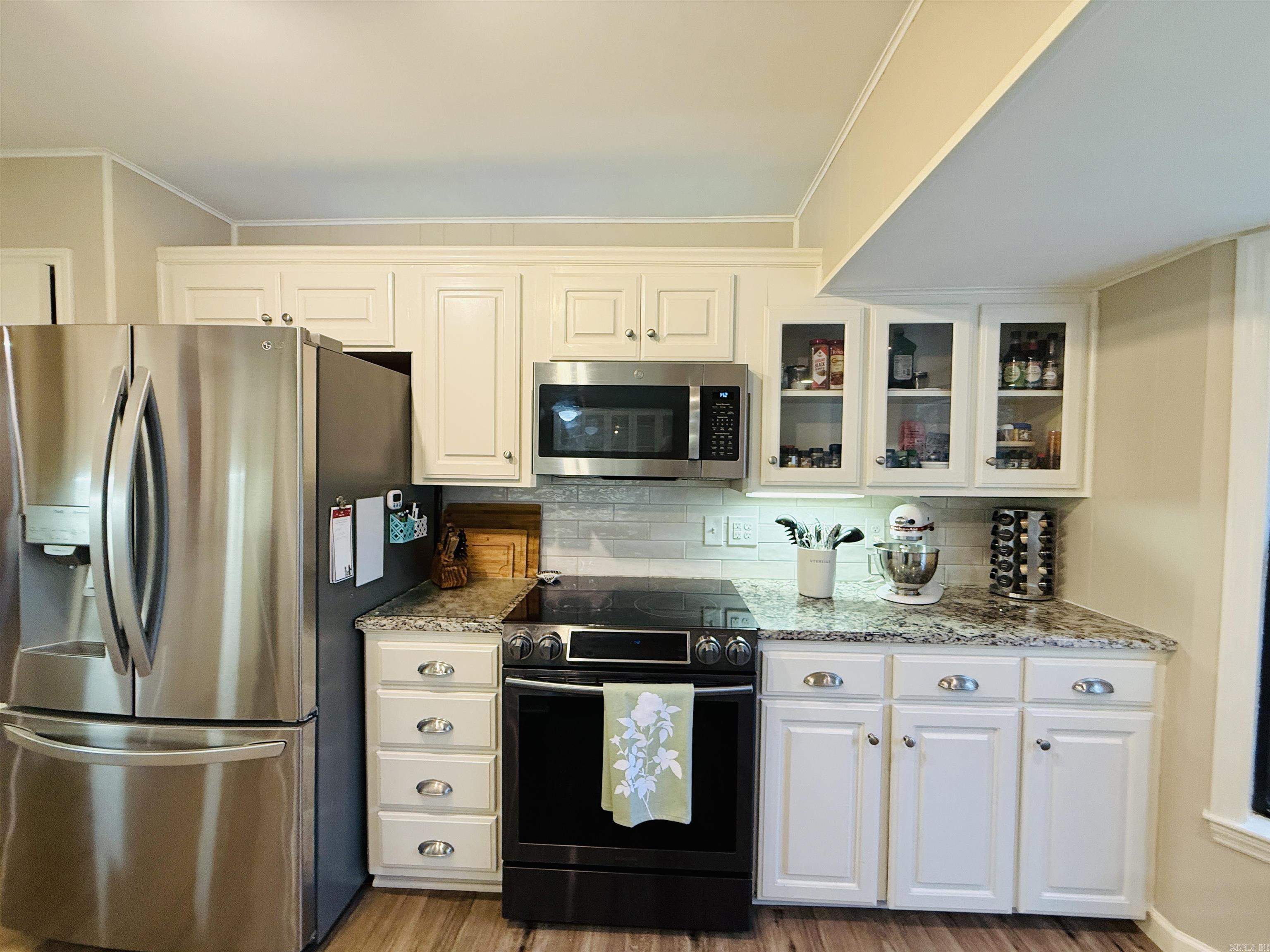 PLEASANT VALLEY - Residential