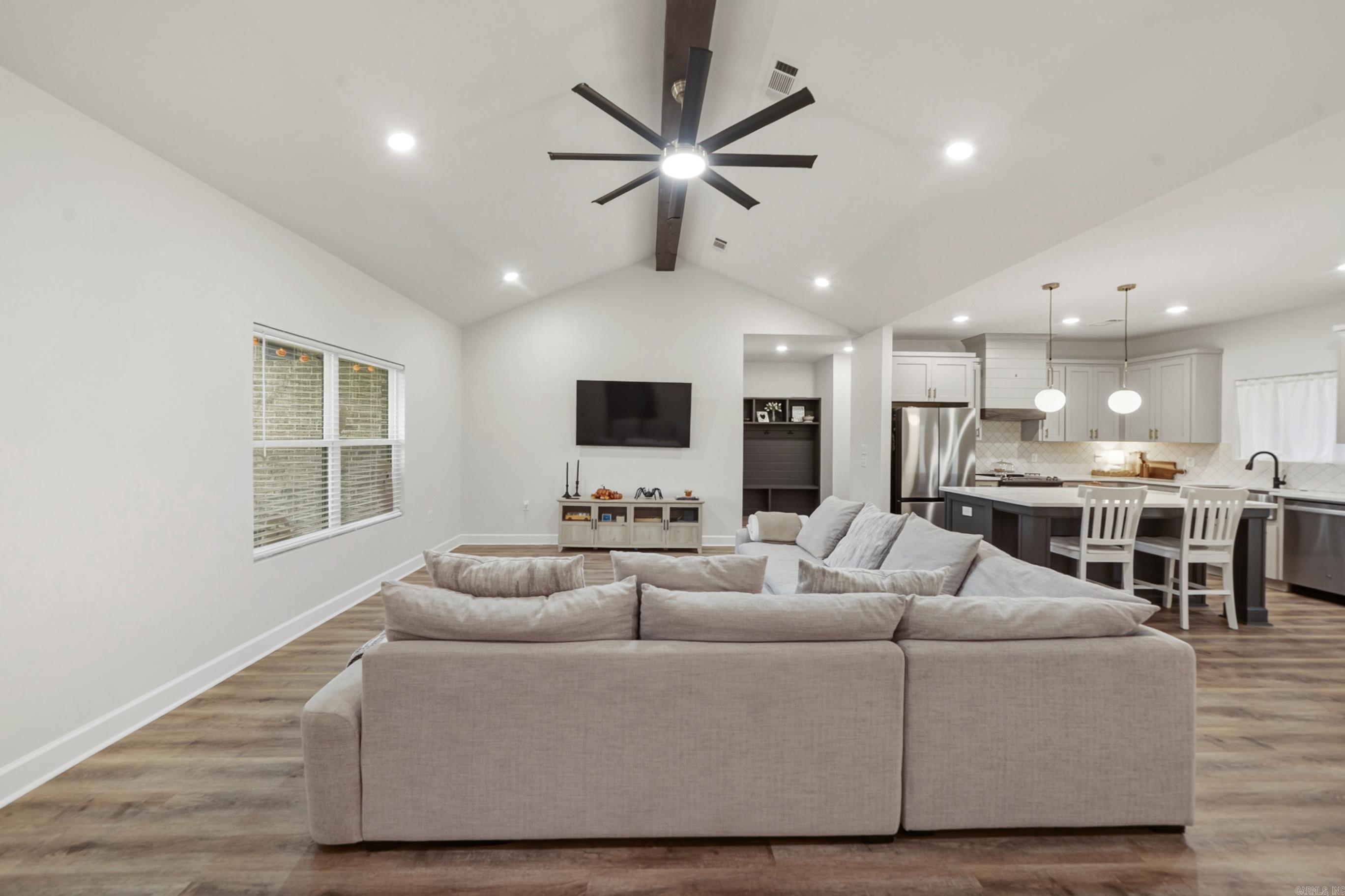 HIDDEN VALLEY ESTATES - Residential