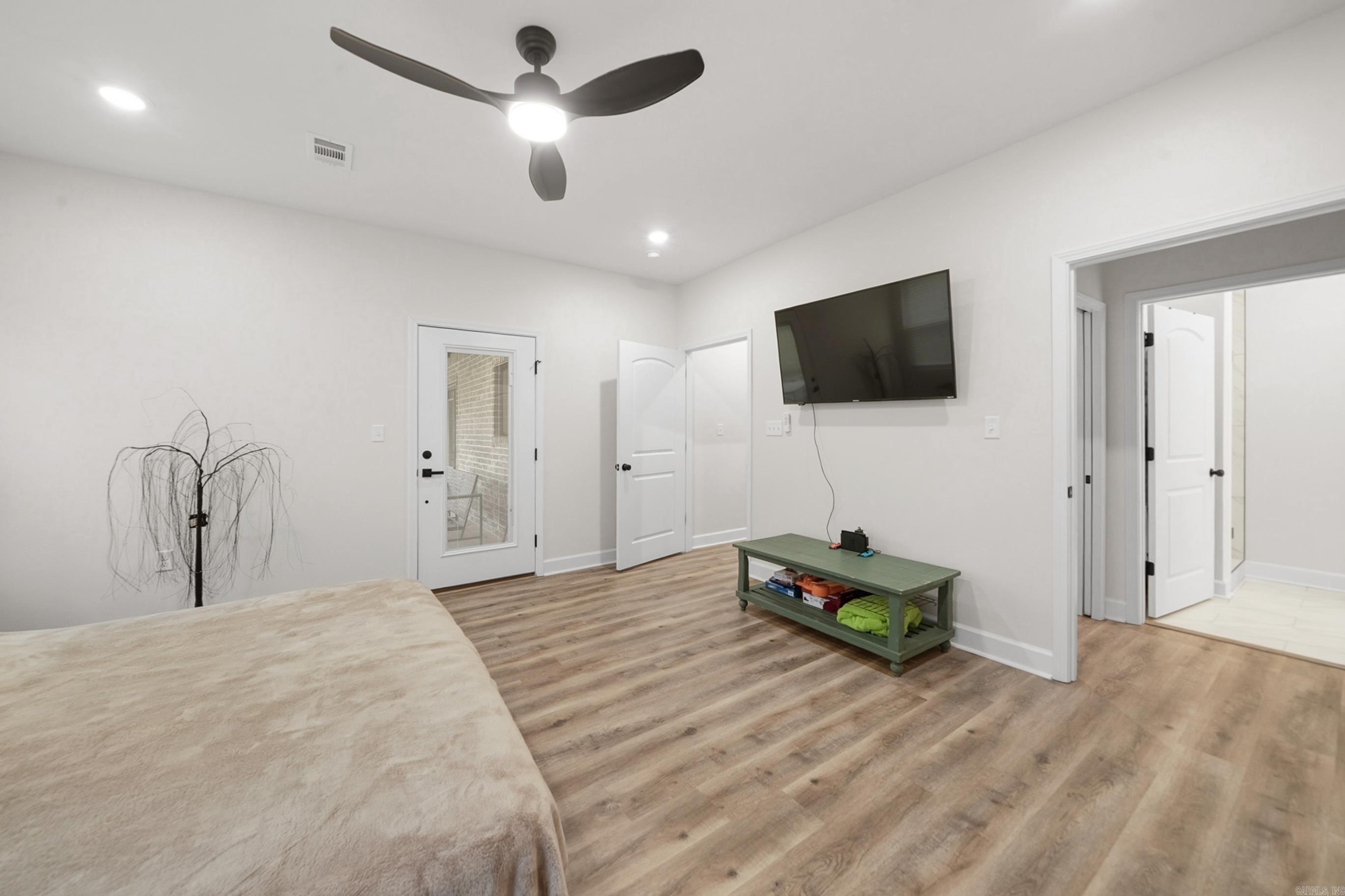 HIDDEN VALLEY ESTATES - Residential