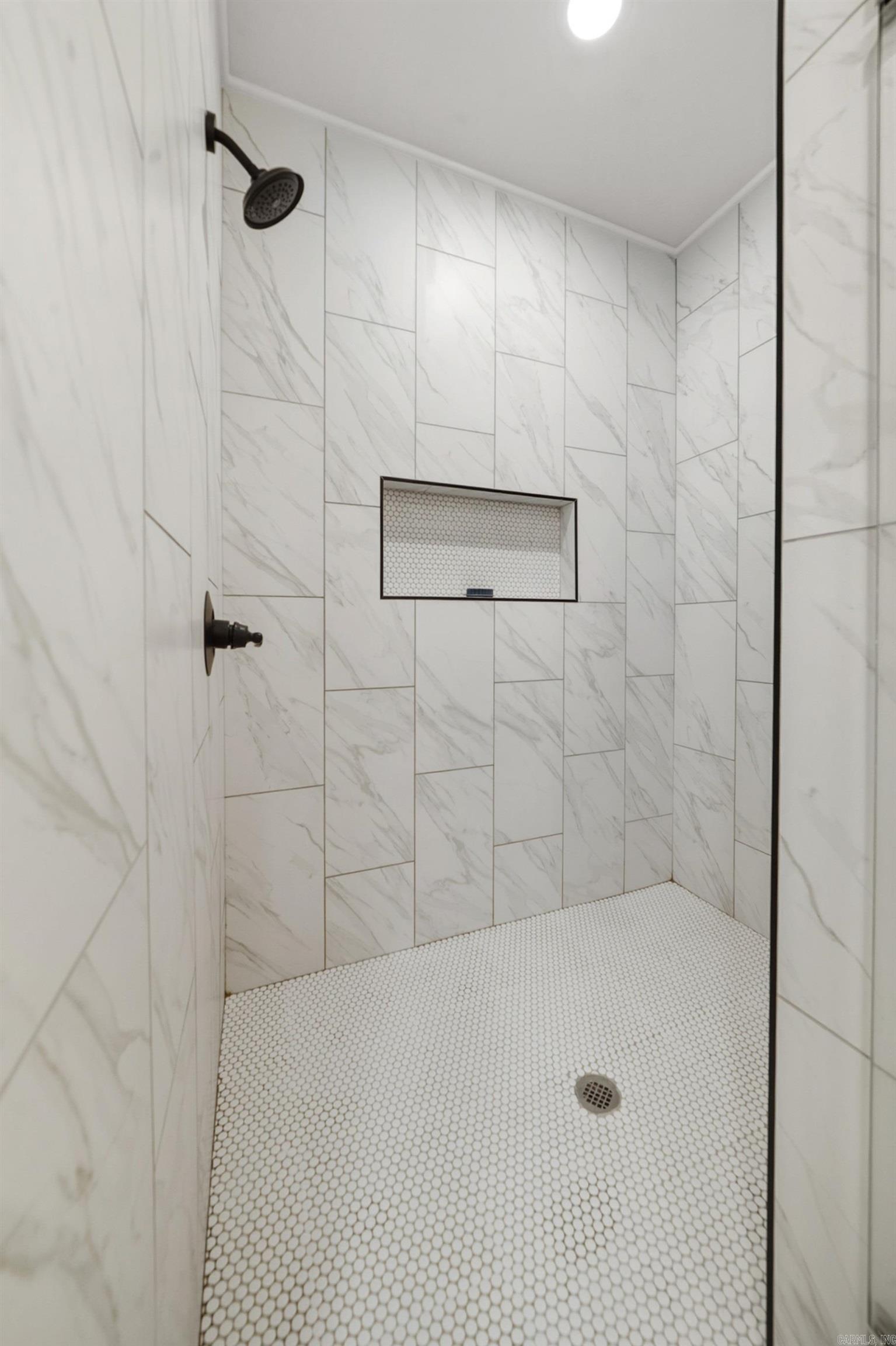 HIDDEN VALLEY ESTATES - Residential