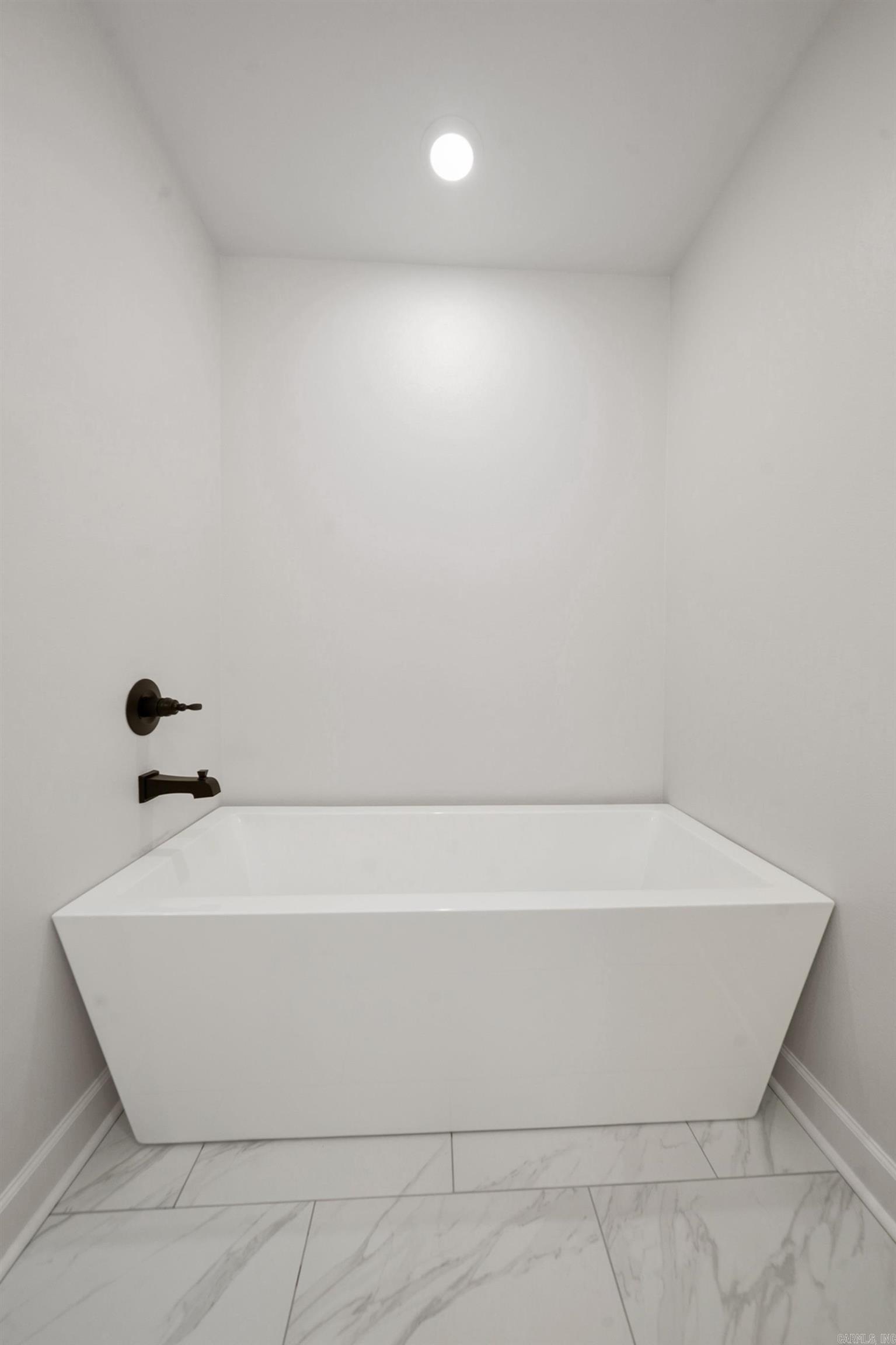 HIDDEN VALLEY ESTATES - Residential