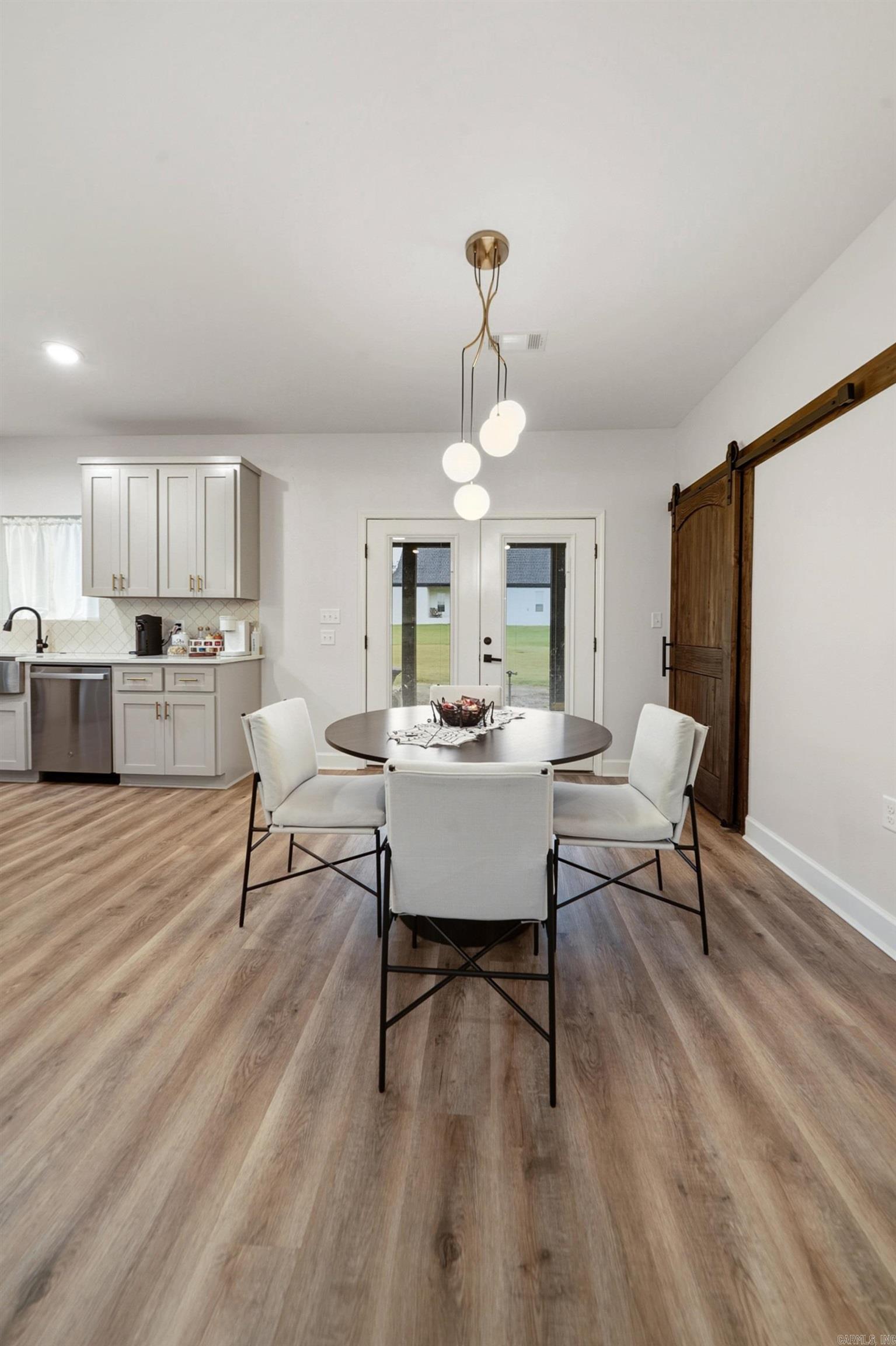 HIDDEN VALLEY ESTATES - Residential