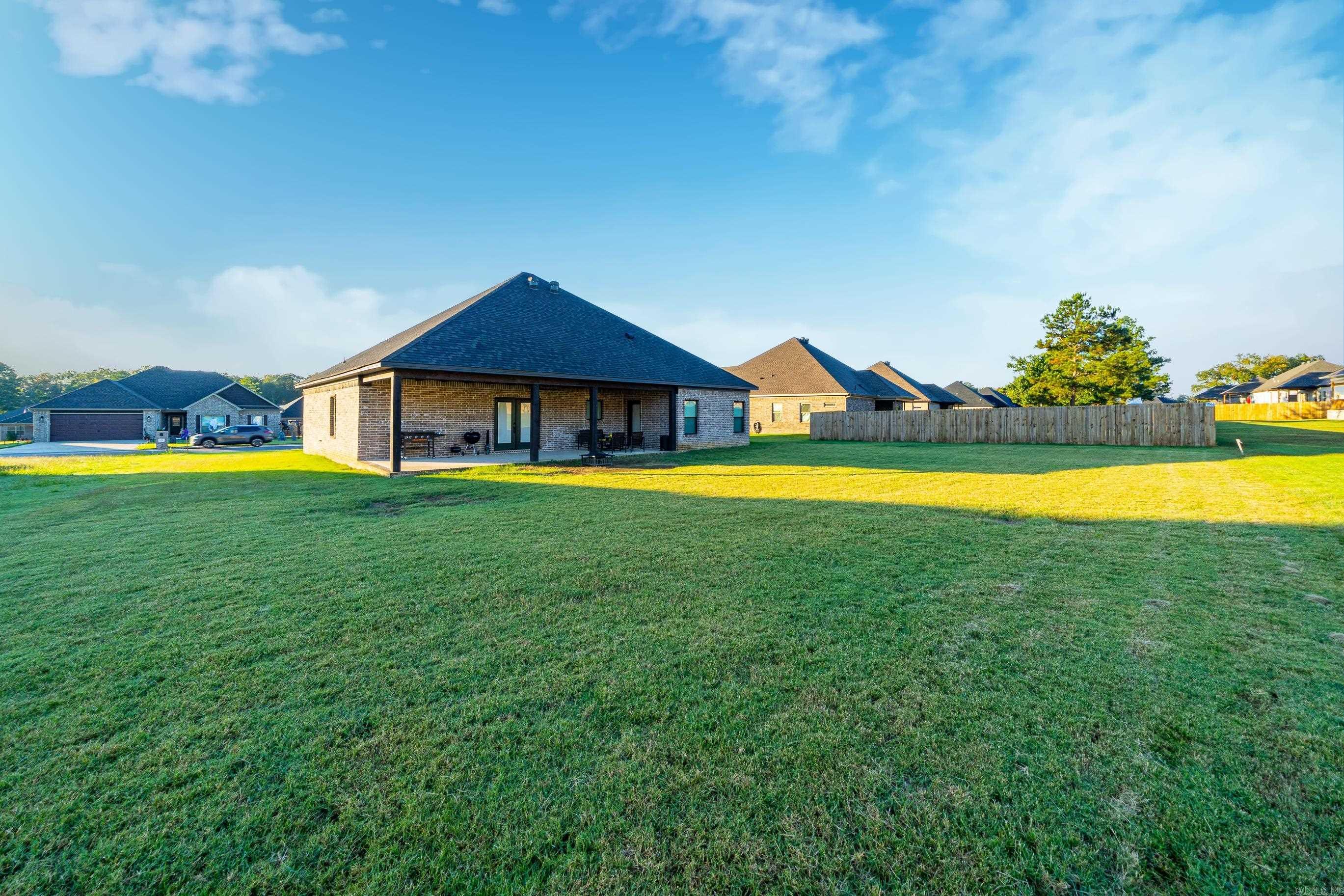 HIDDEN VALLEY ESTATES - Residential