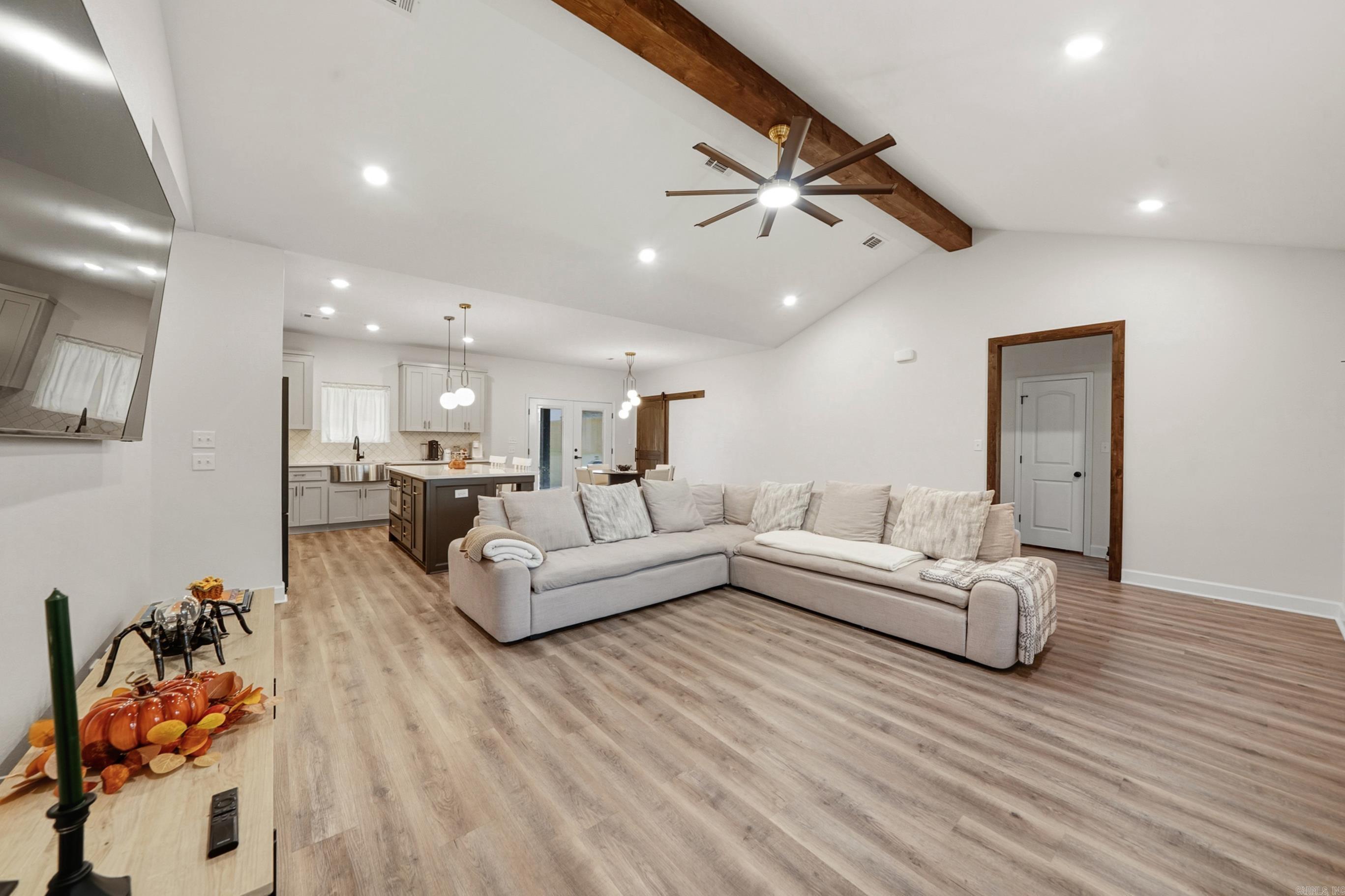 HIDDEN VALLEY ESTATES - Residential