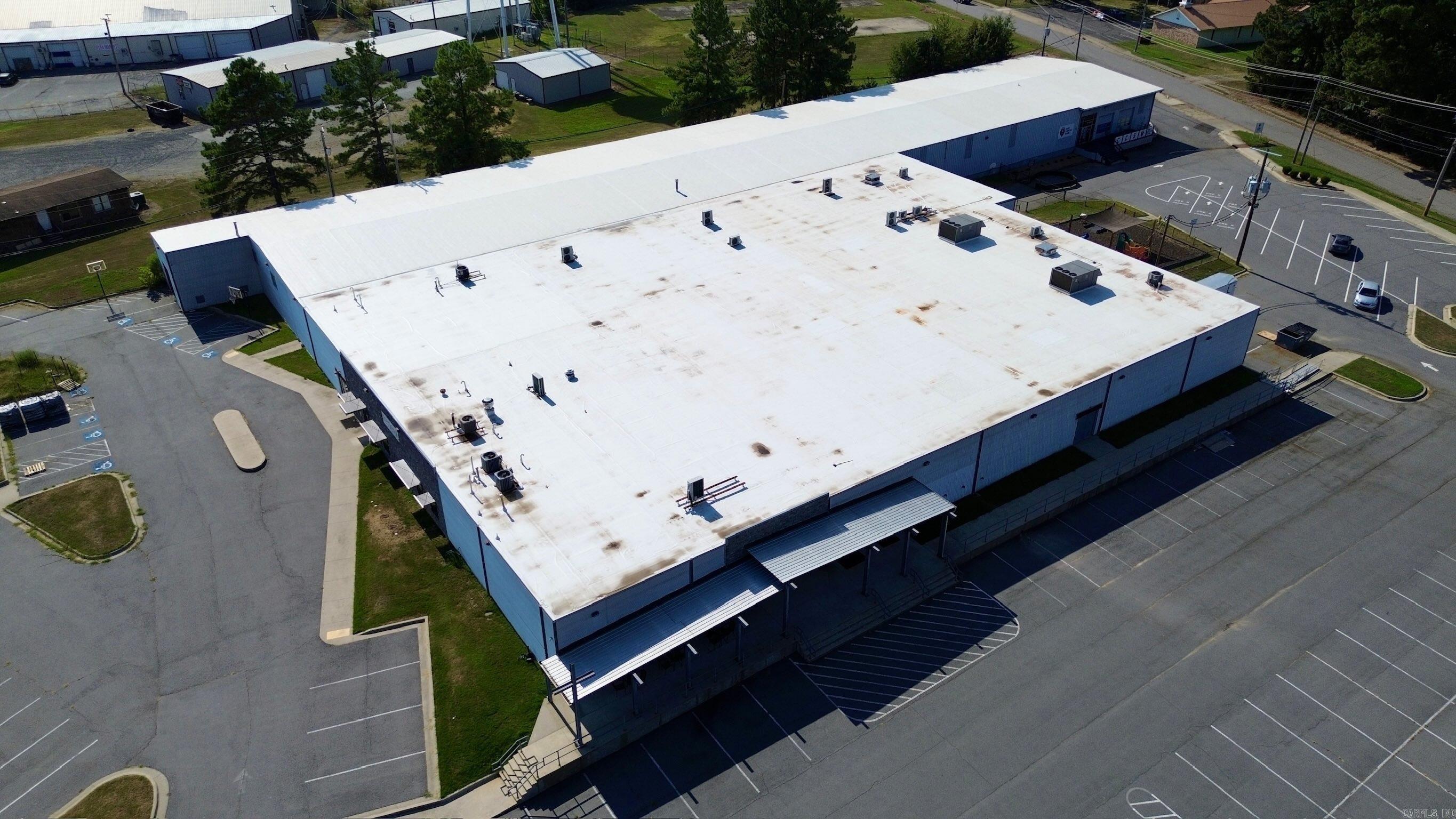 Cabot City Area - Commercial Sale