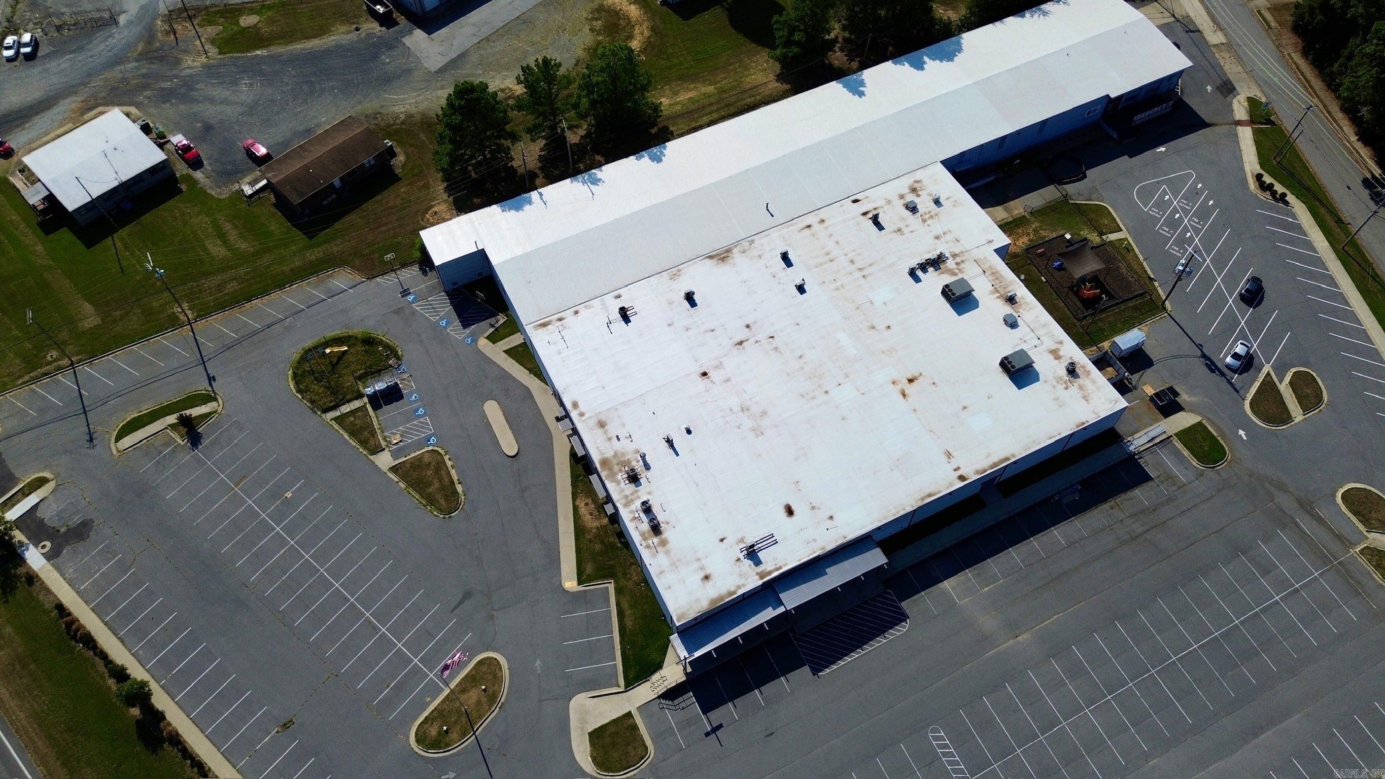 Cabot City Area - Commercial Sale