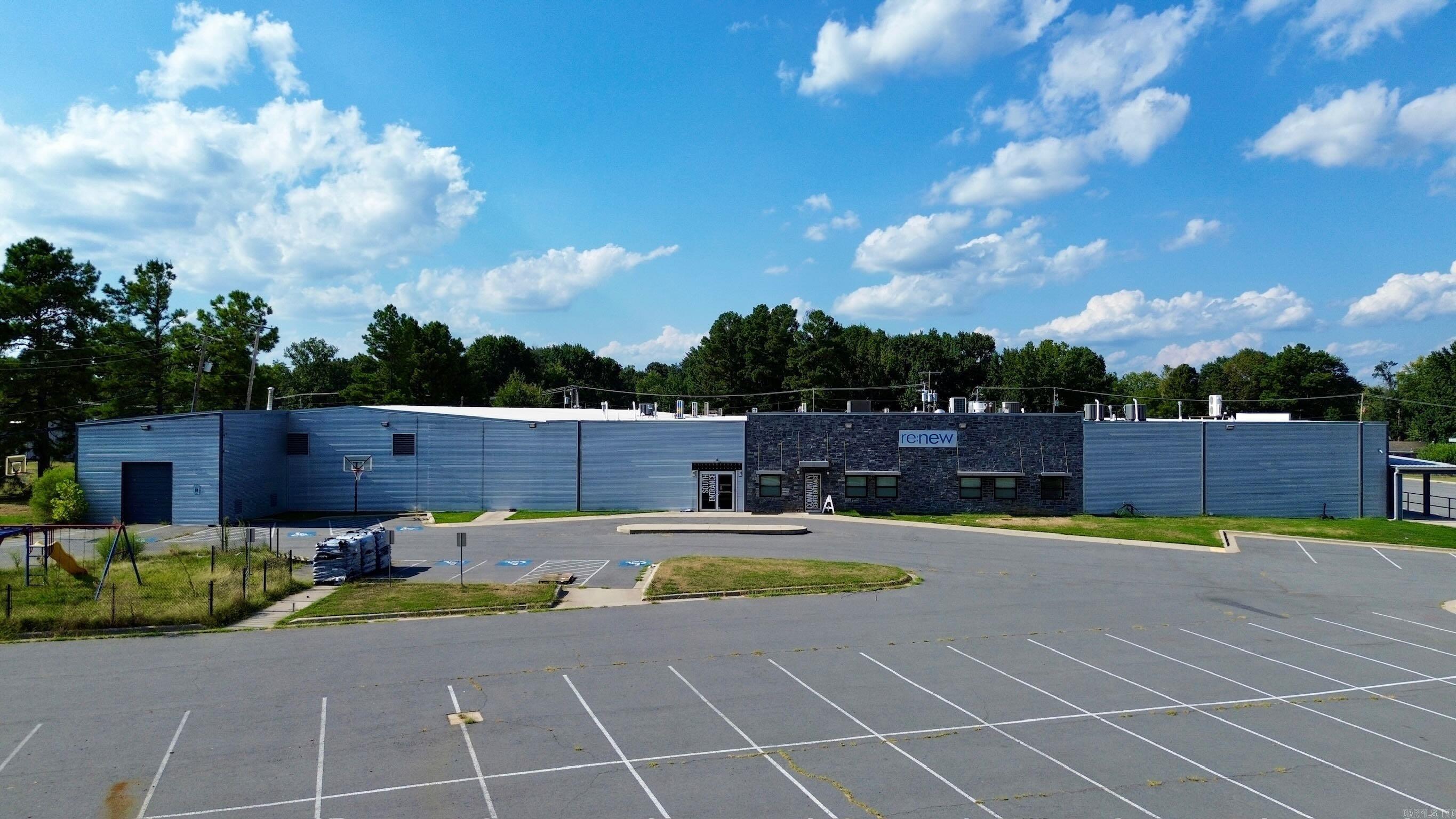Cabot City Area - Commercial Sale