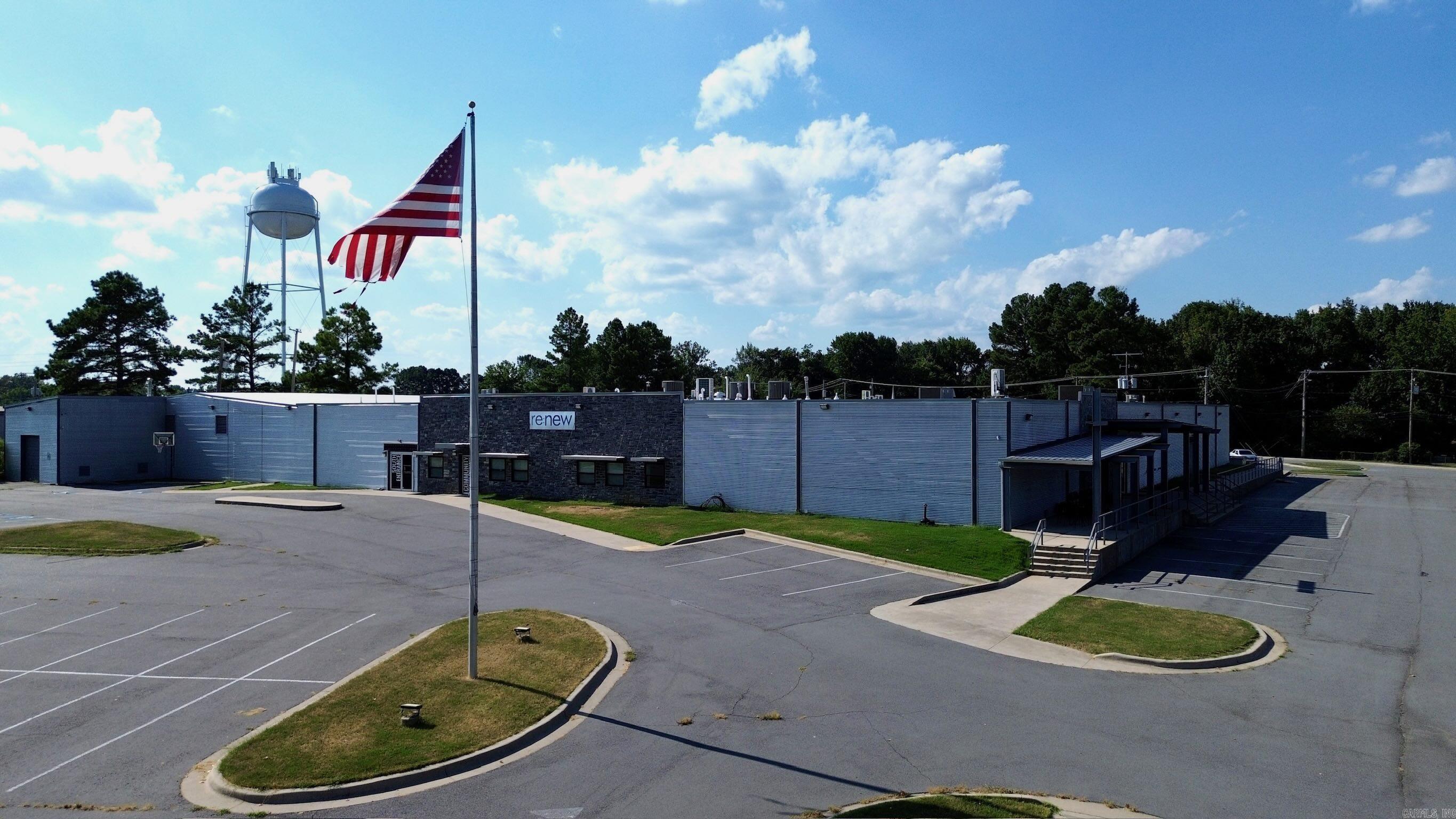 Cabot City Area - Commercial Sale
