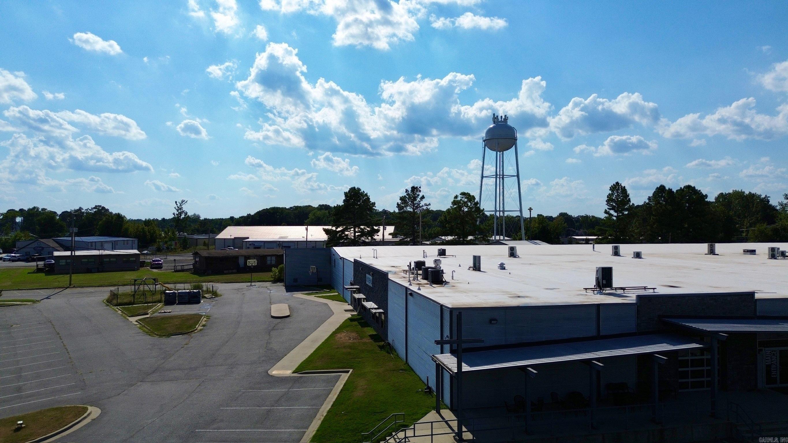 Cabot City Area - Commercial Sale