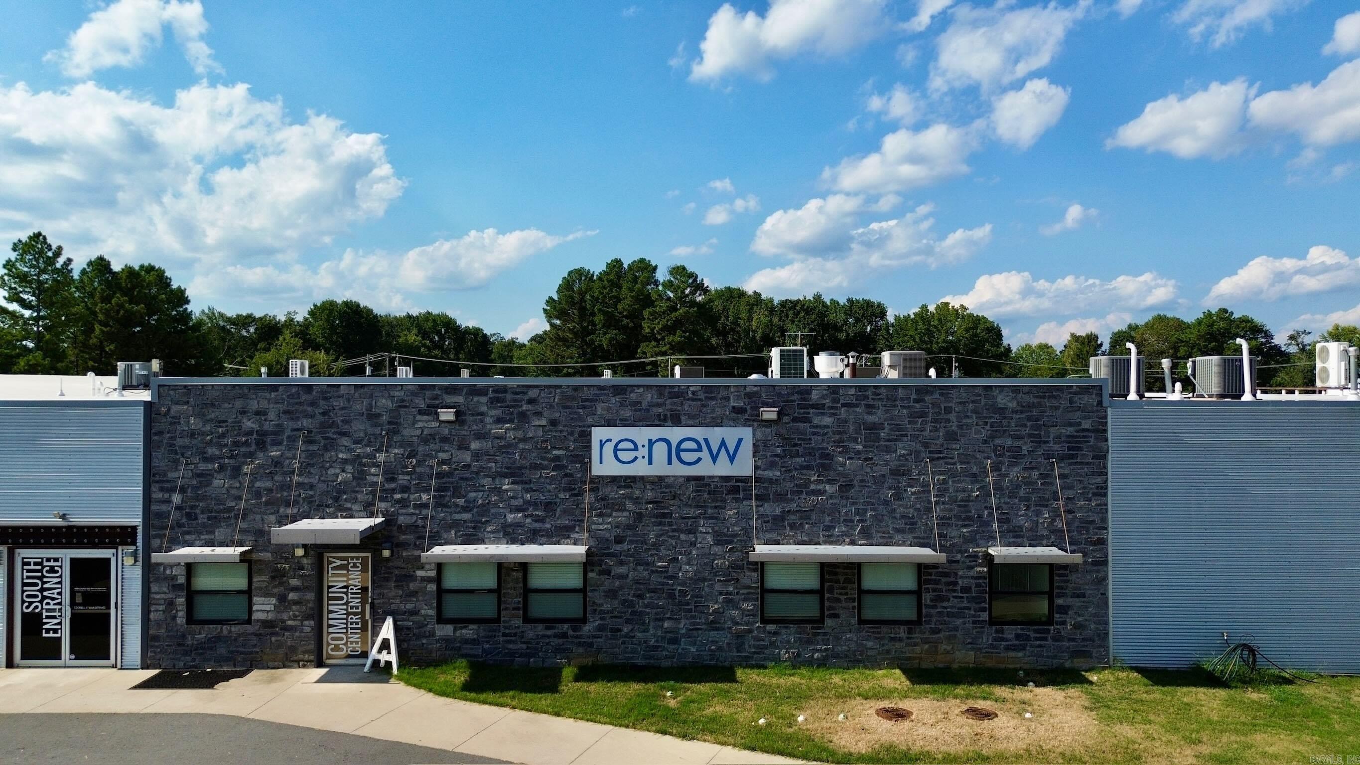 Cabot City Area - Commercial Sale