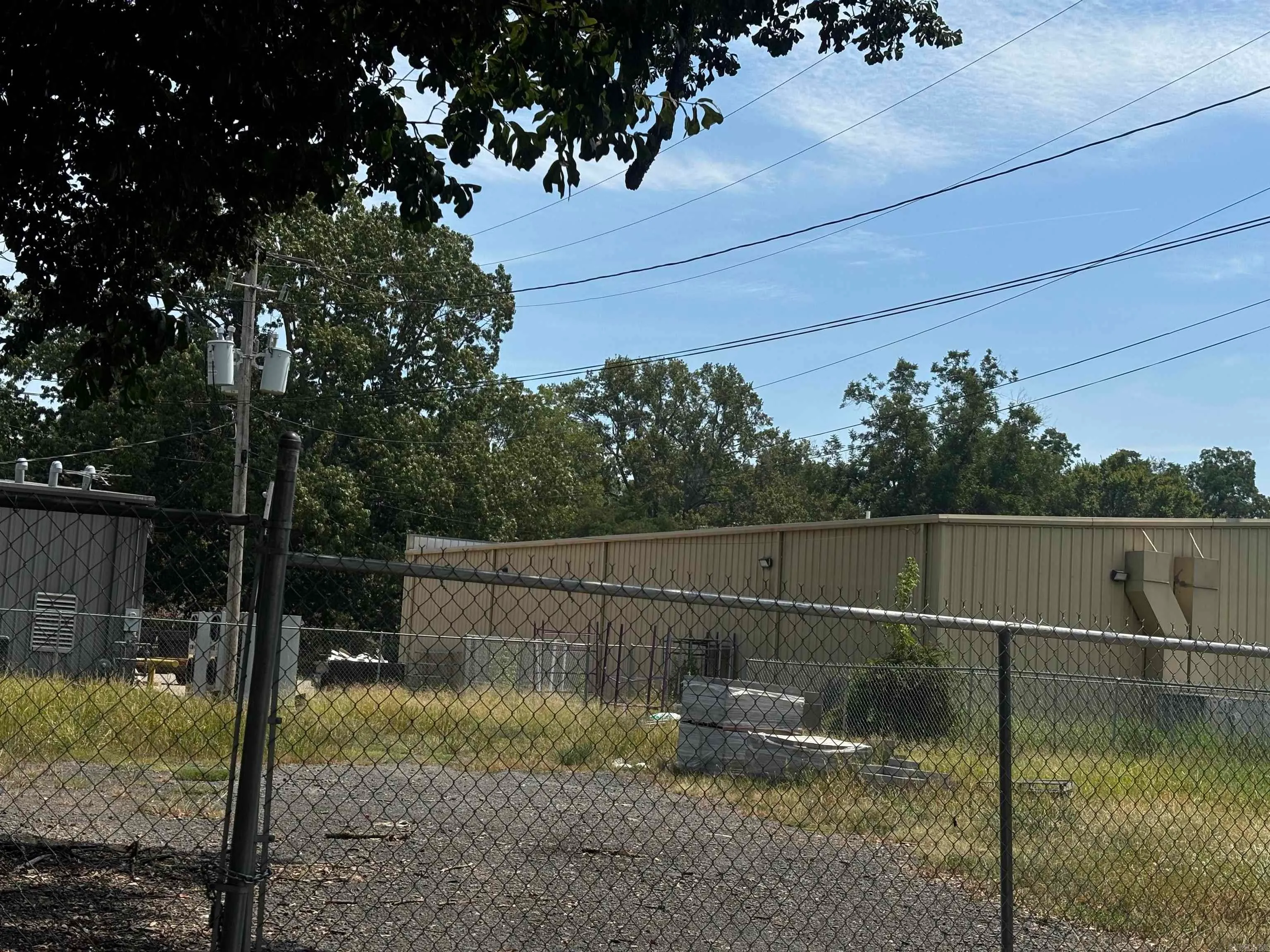 Lonoke, Arkansas 72086, United States, ,Commercial,Active,82974