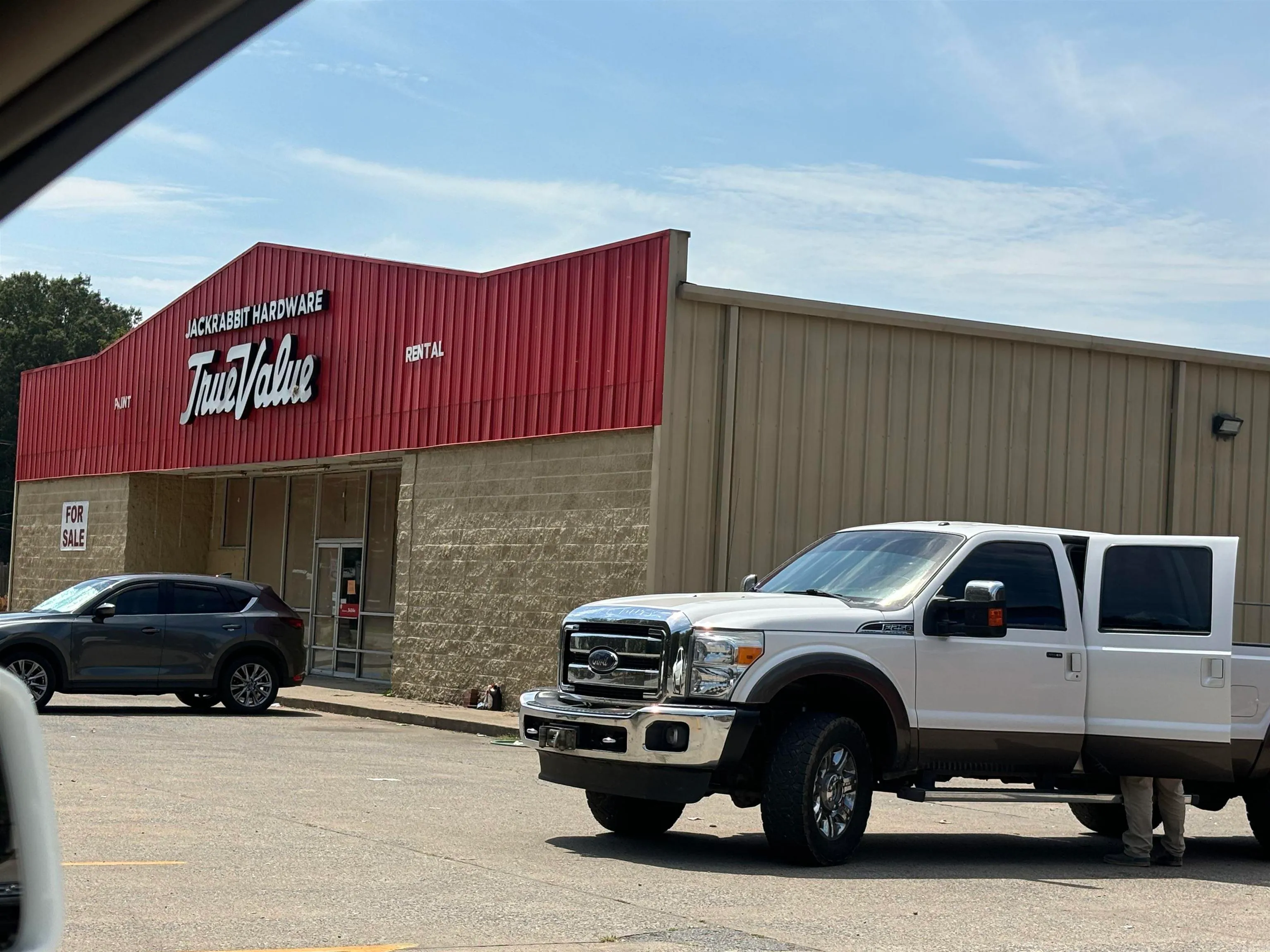 Lonoke, Arkansas 72086, United States, ,Commercial,Active,82974