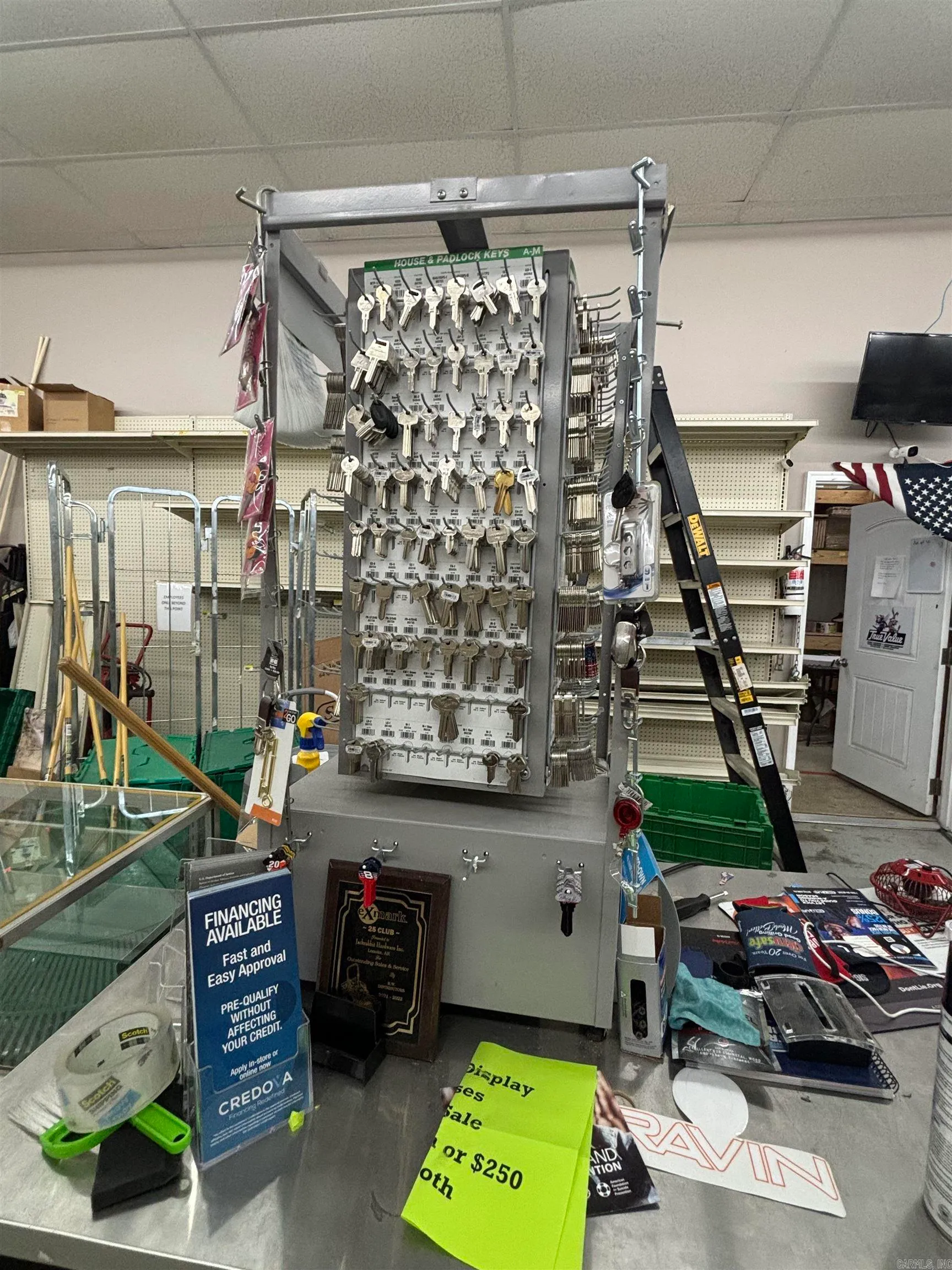 Lonoke, Arkansas 72086, United States, ,Commercial,Active,82974