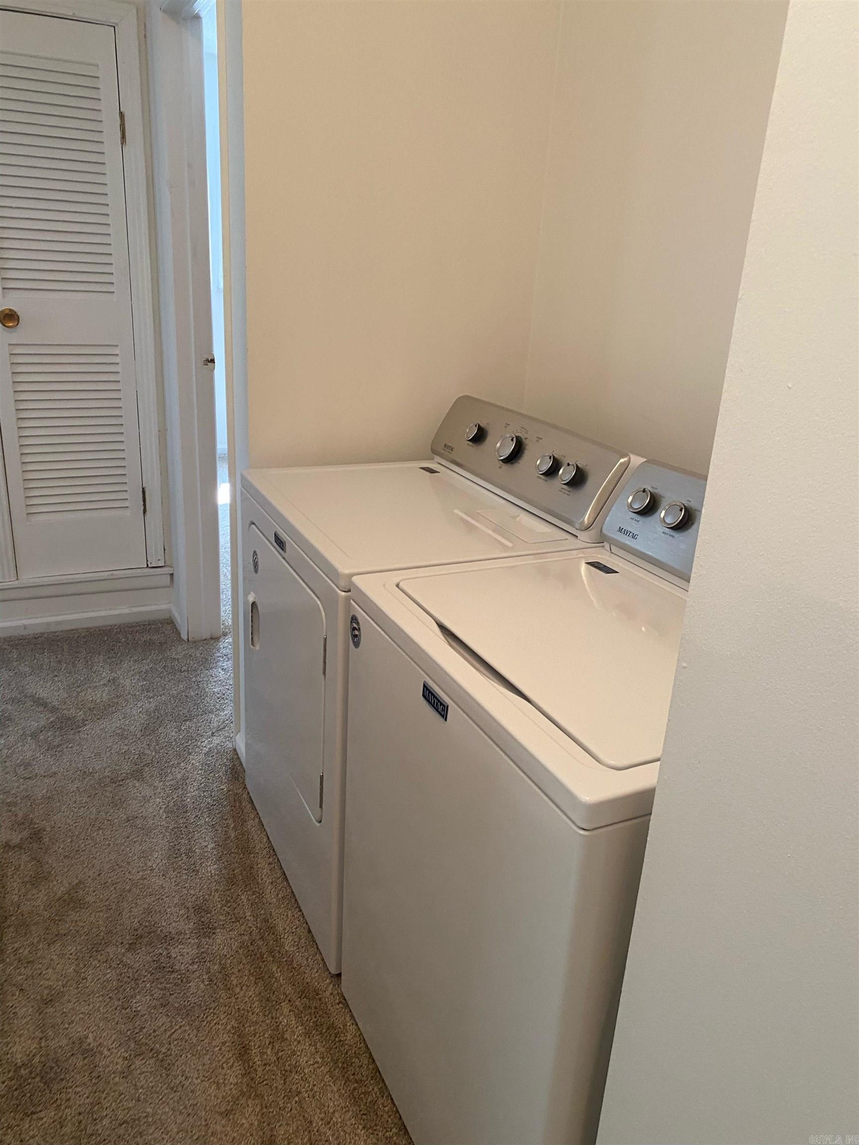 BELLE MEADE - Residential