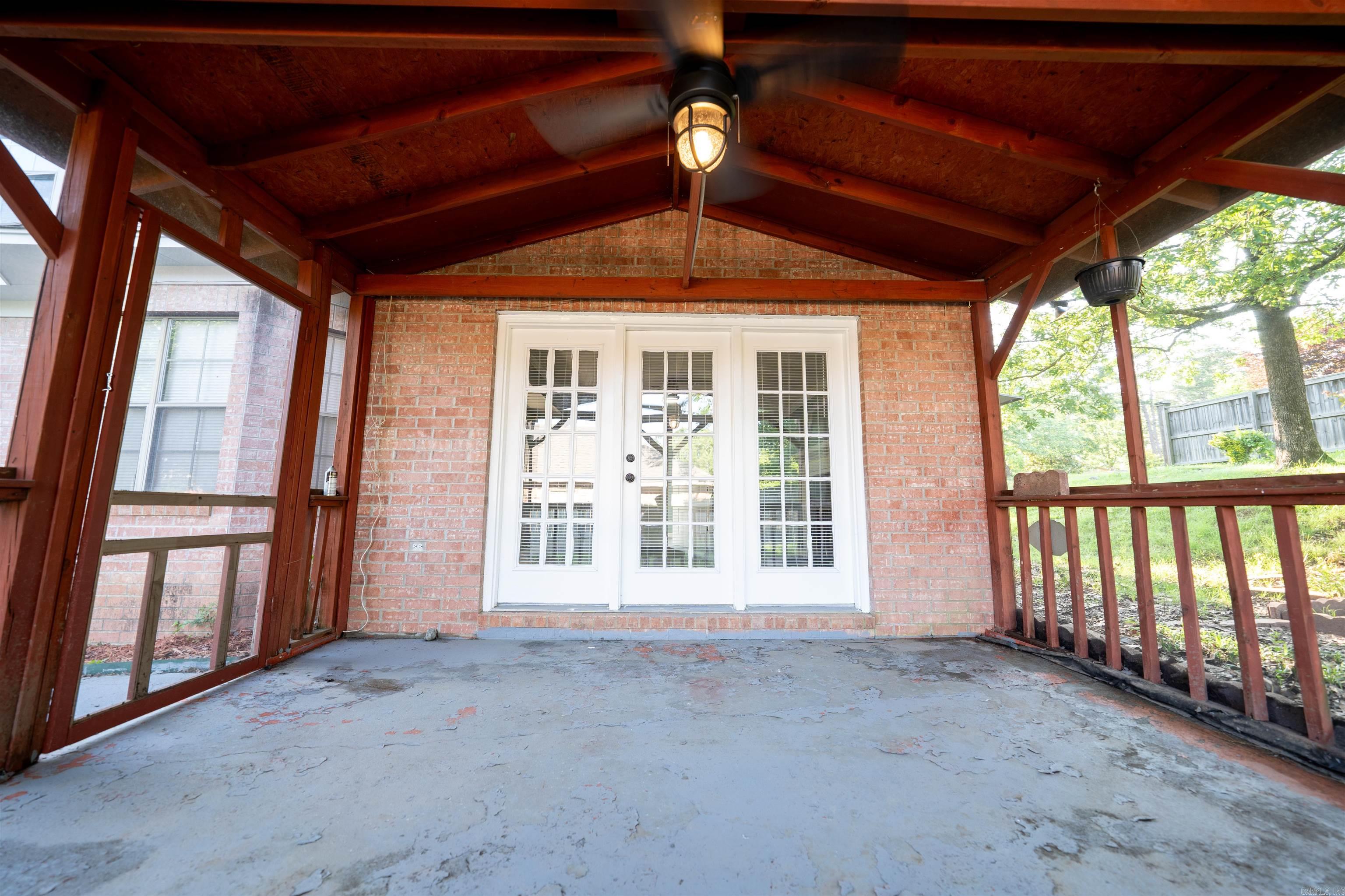 ST CHARLES ADDN - Residential