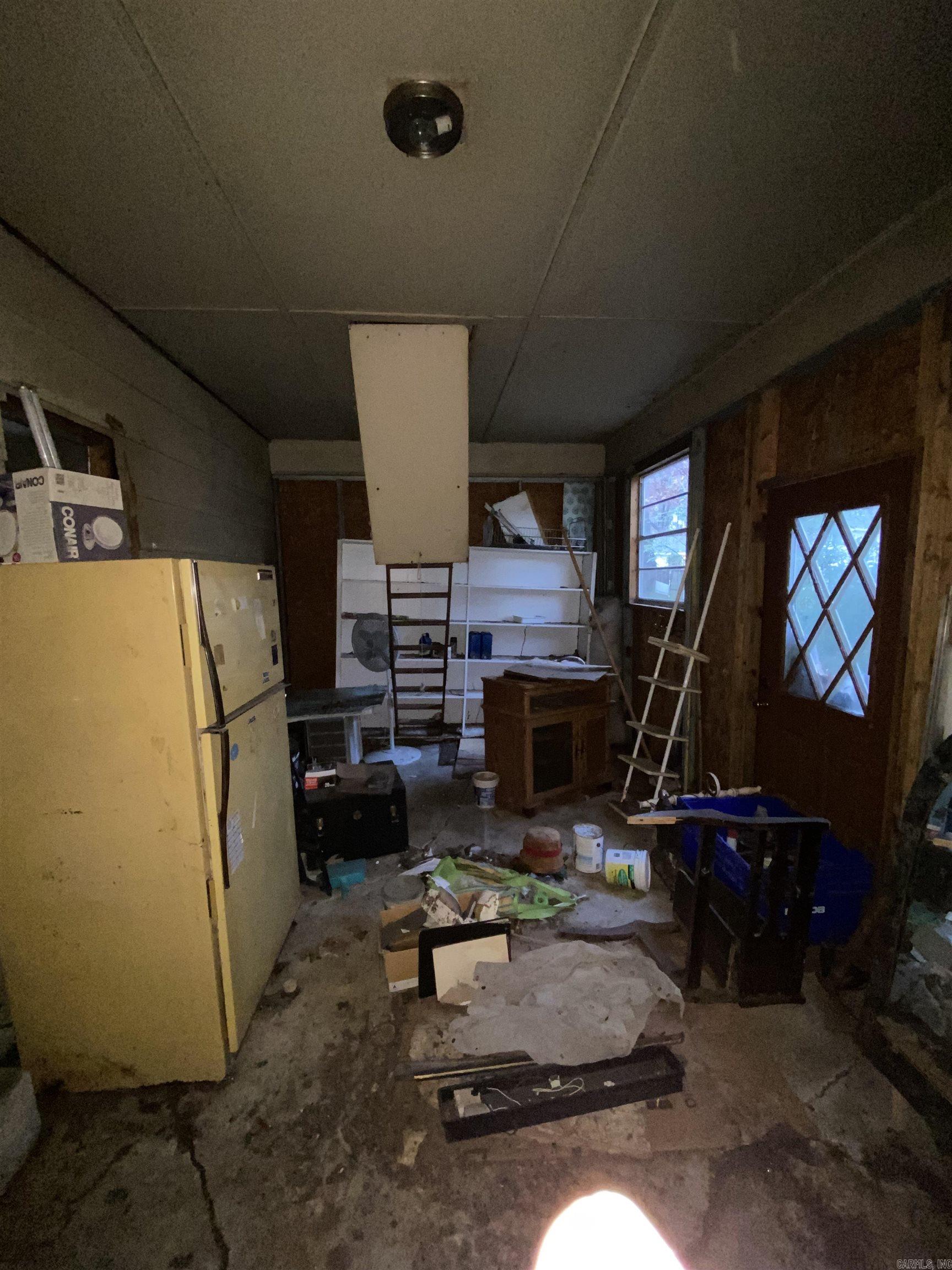 WAKEFIELD VILLAGE - Residential