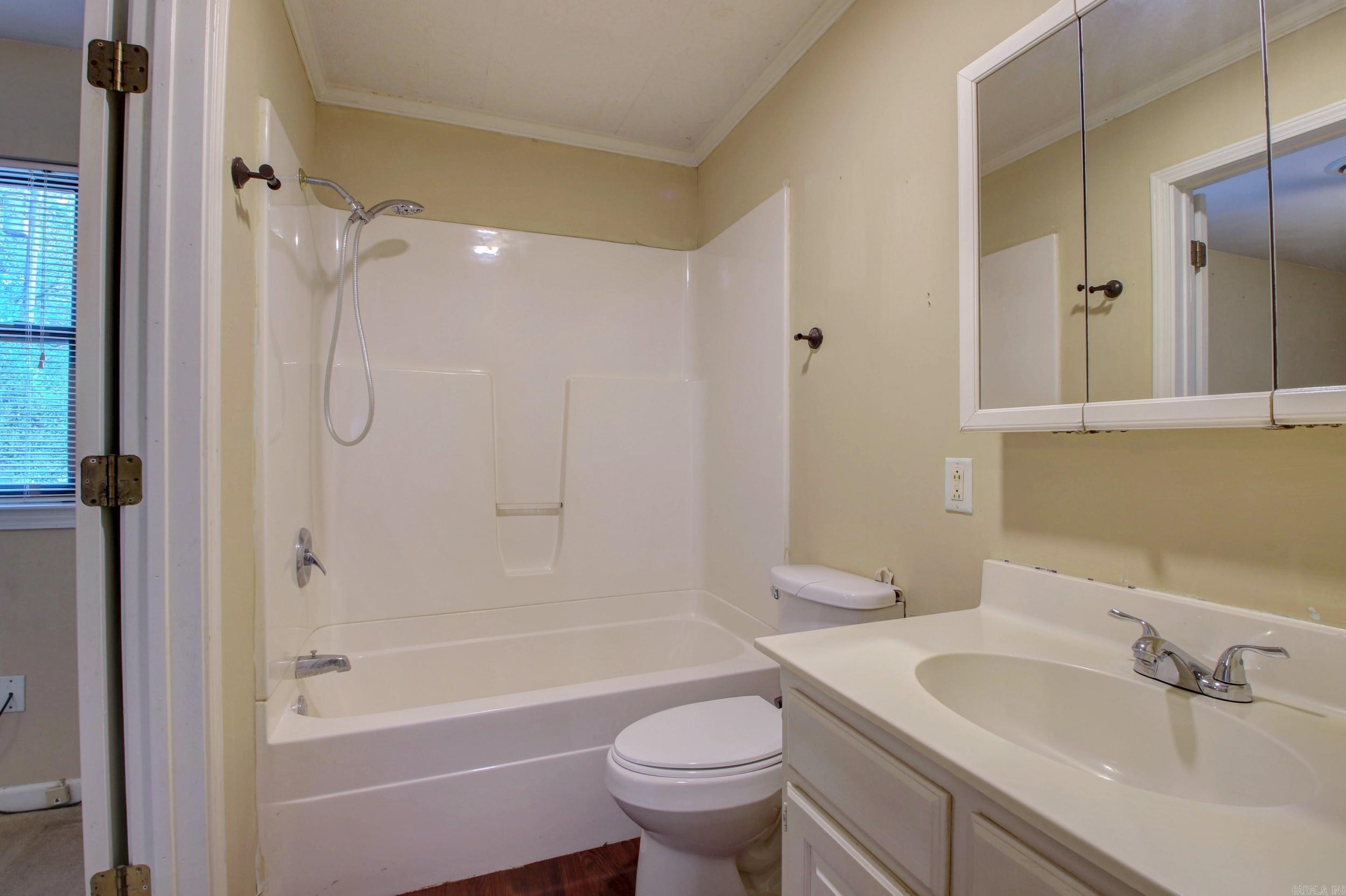 COUNTRY CLUB TO JACK - Residential