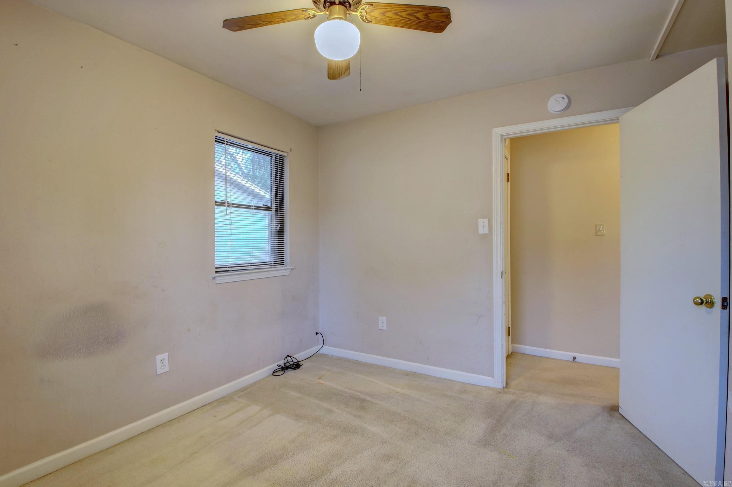 COUNTRY CLUB TO JACK - Residential