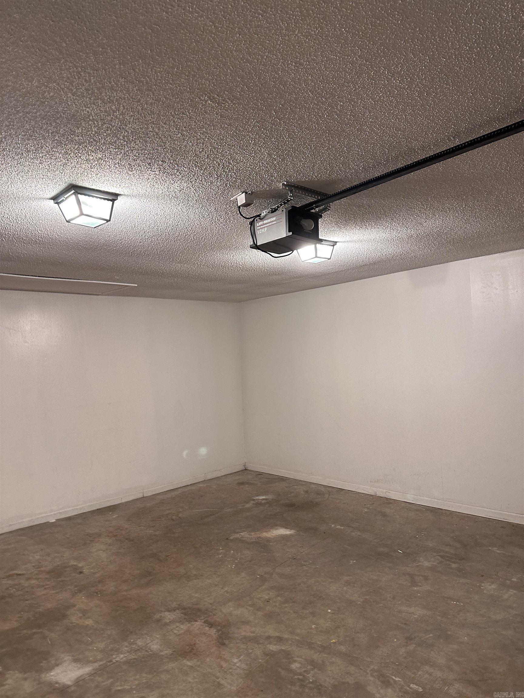 Twin Lakes - Residential