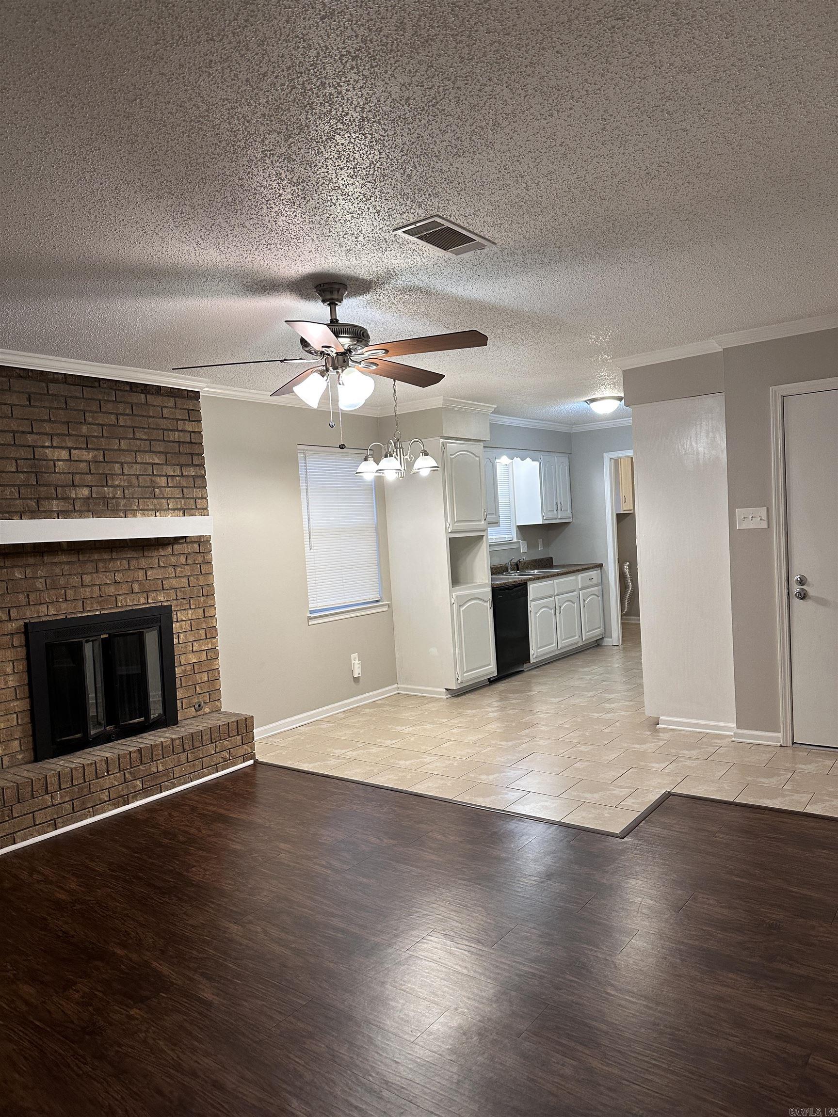 Twin Lakes - Residential